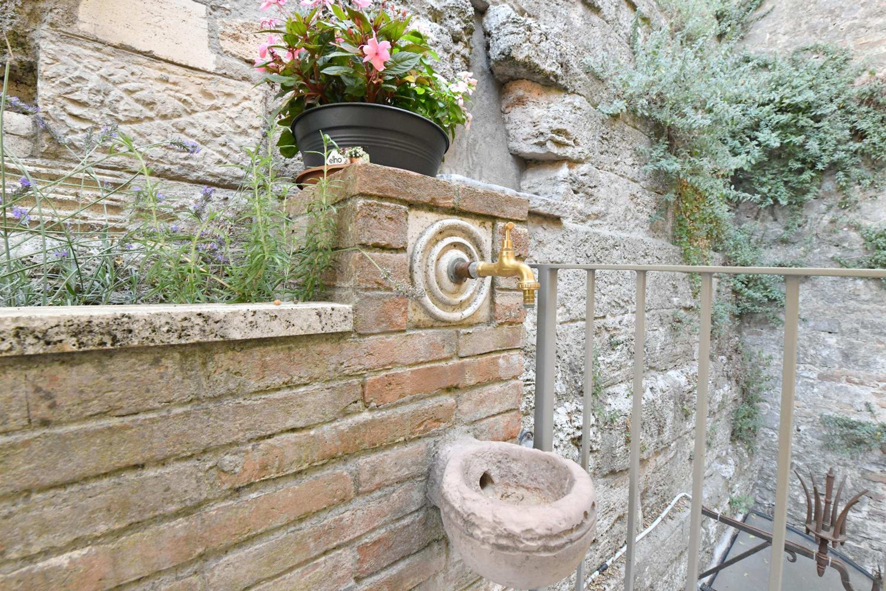 Palazzo degli Stemmi en Todi