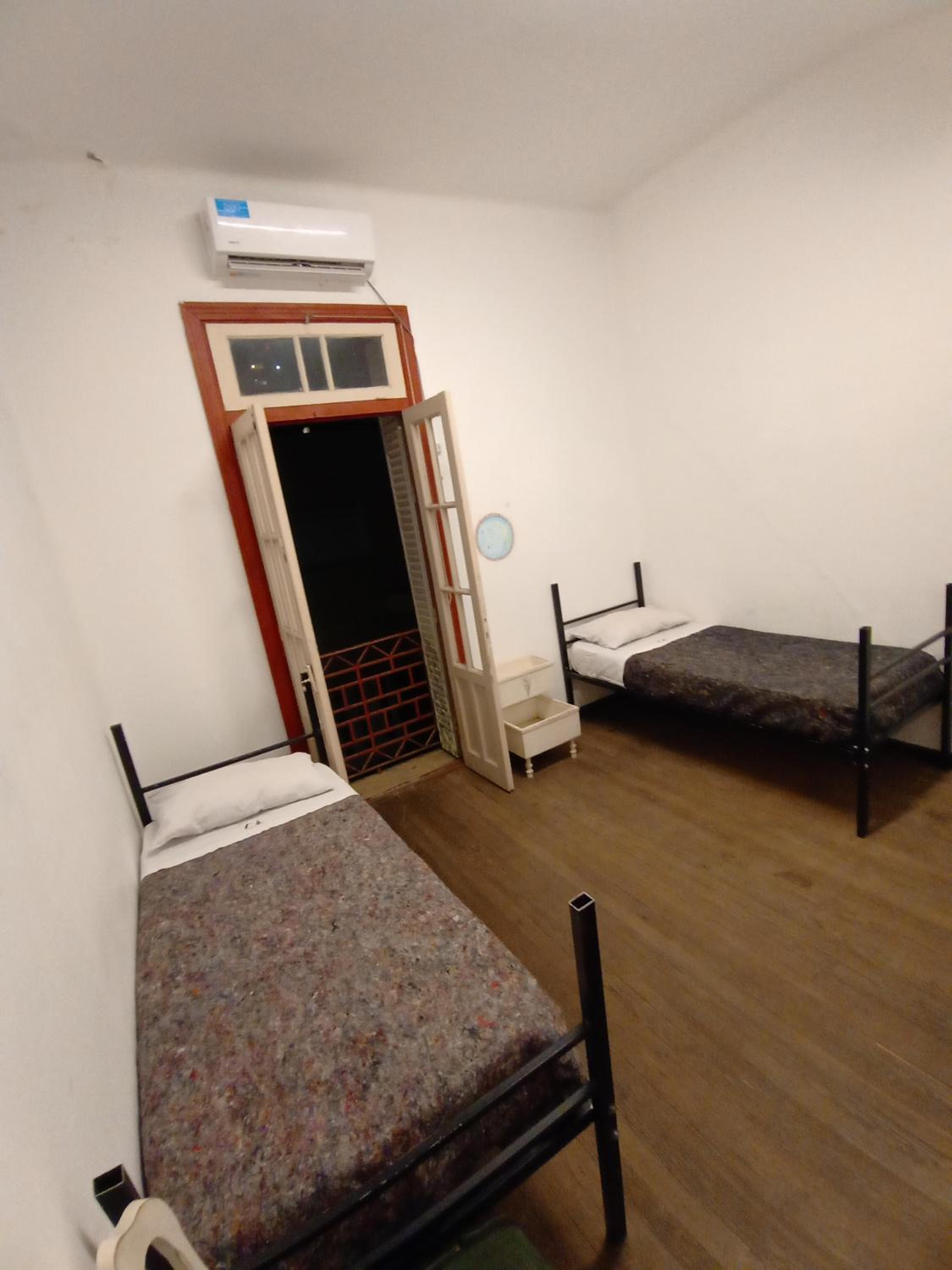 CASA ARTIGAS Hostel