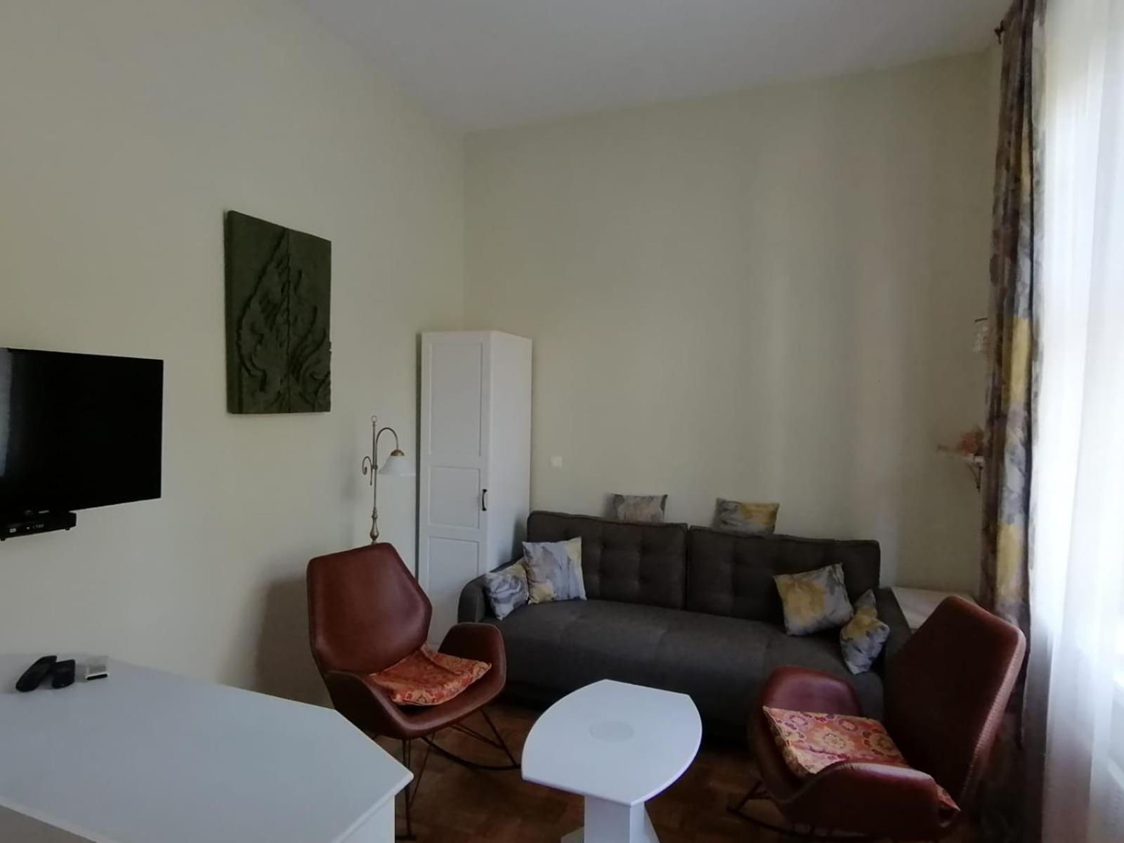 Vila Rogashka One Bedroom Apartment view 4