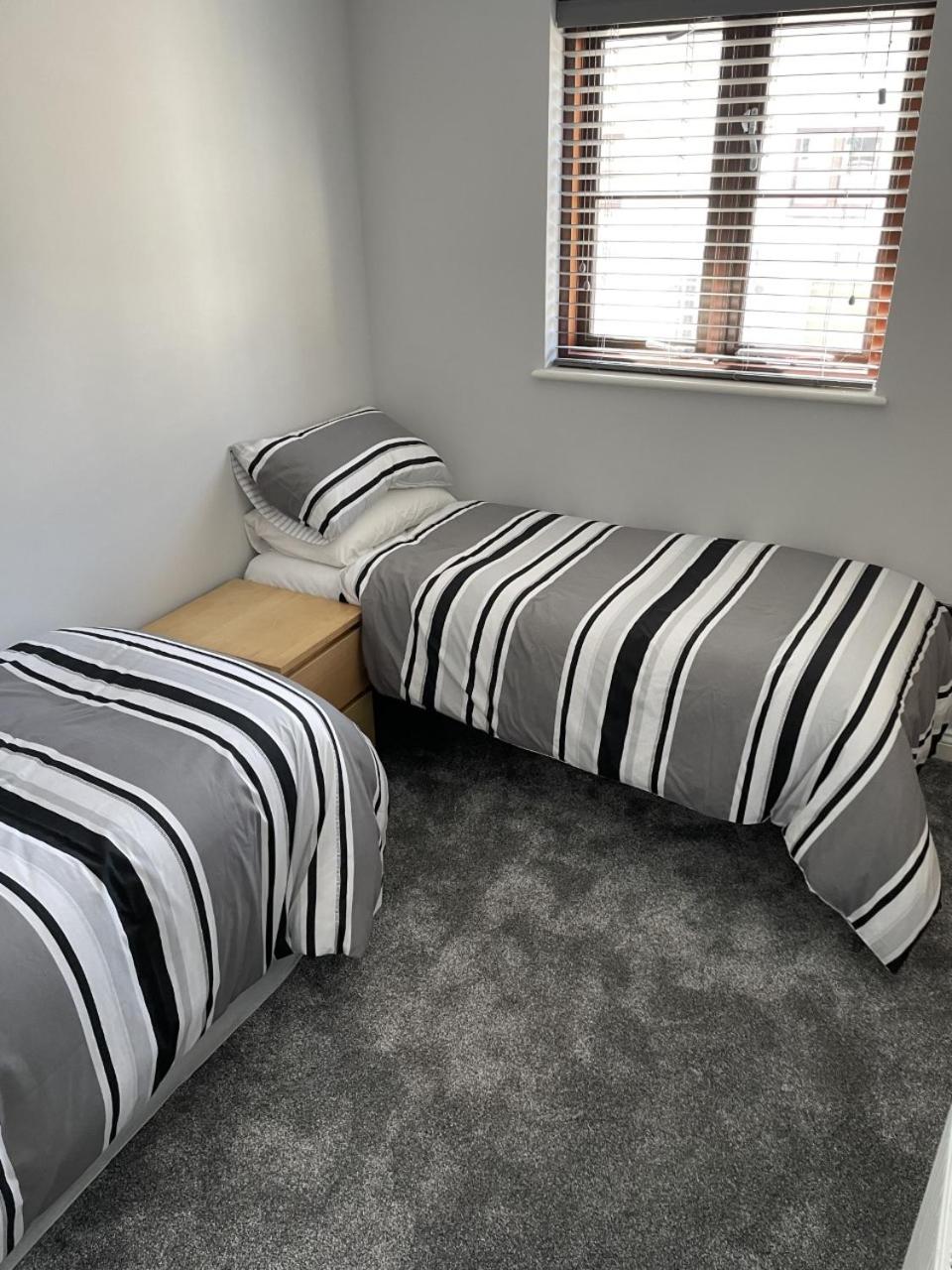 Burry Port Harbour Apartment view 4