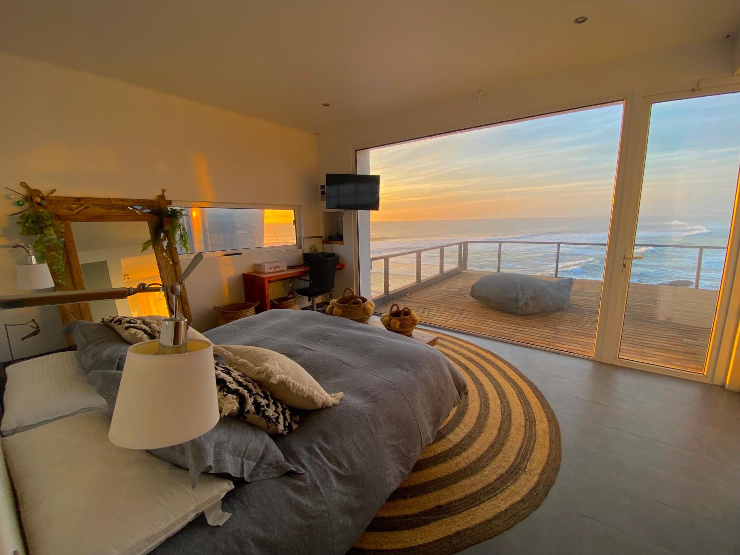 Increíble casa primera línea frente a ola Infiernillo