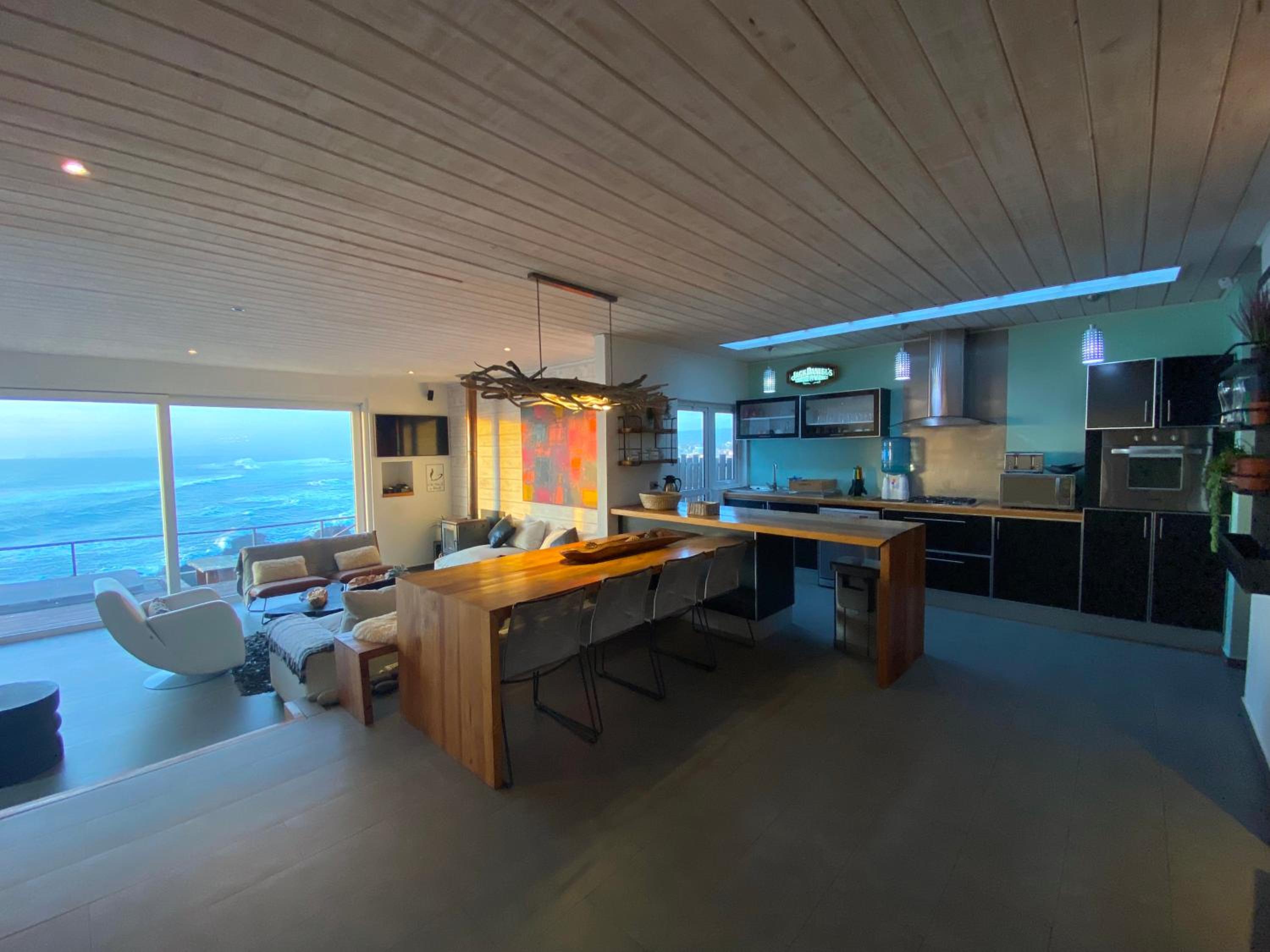 Increíble casa primera línea frente a ola Infiernillo
