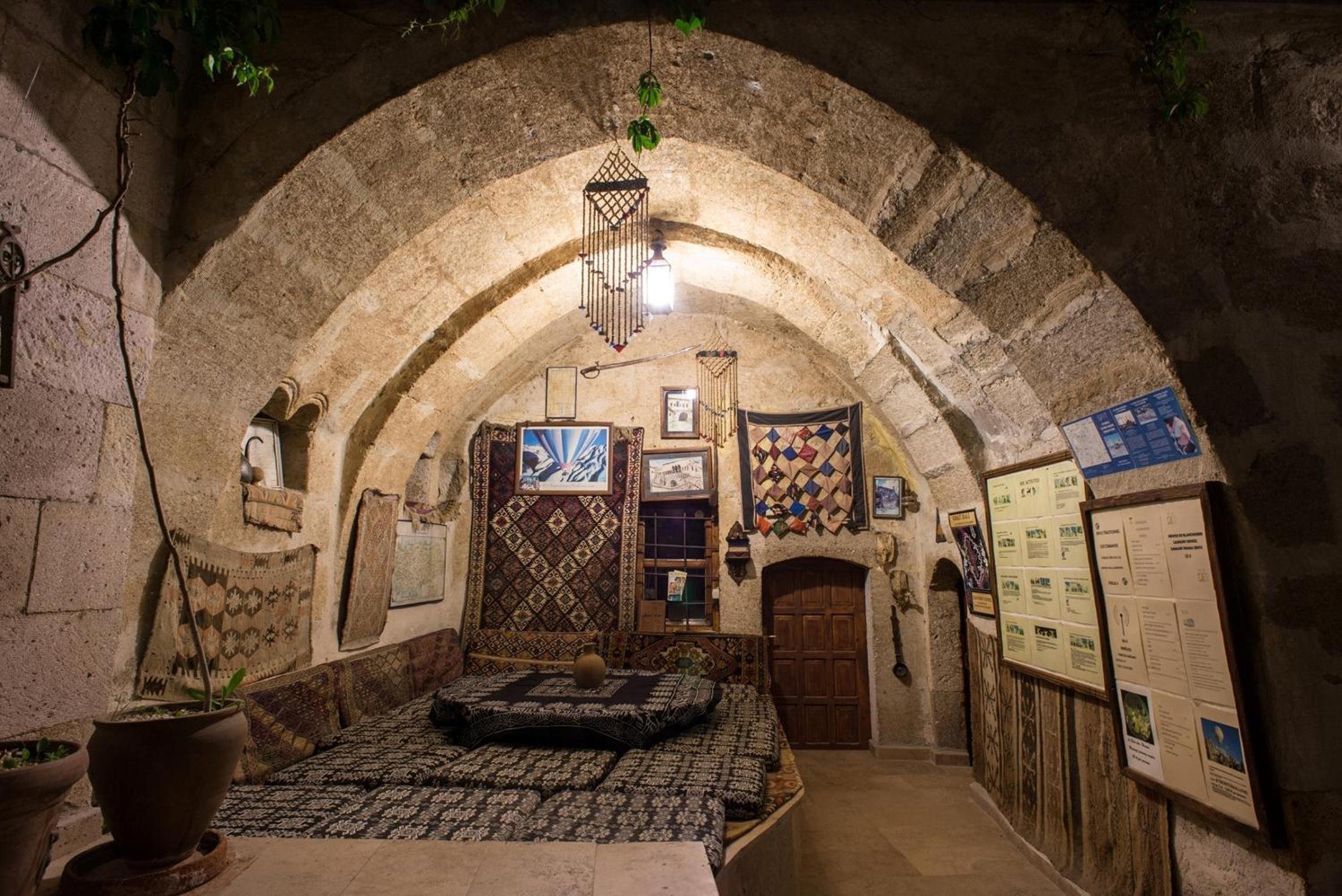 Kirkit Hotel
