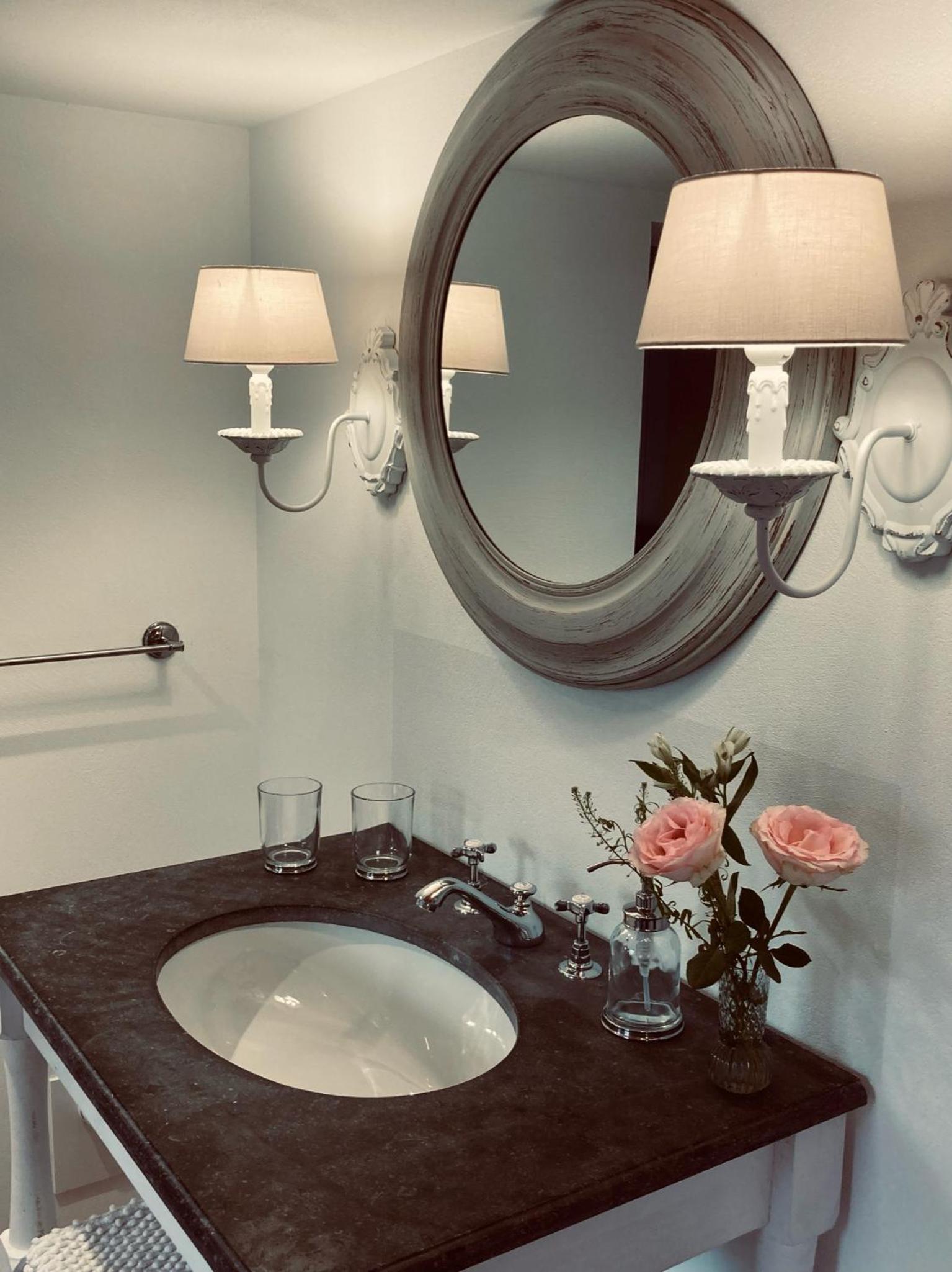 Casa Pasch - Boutique Bed and Breakfast in Cumpadials