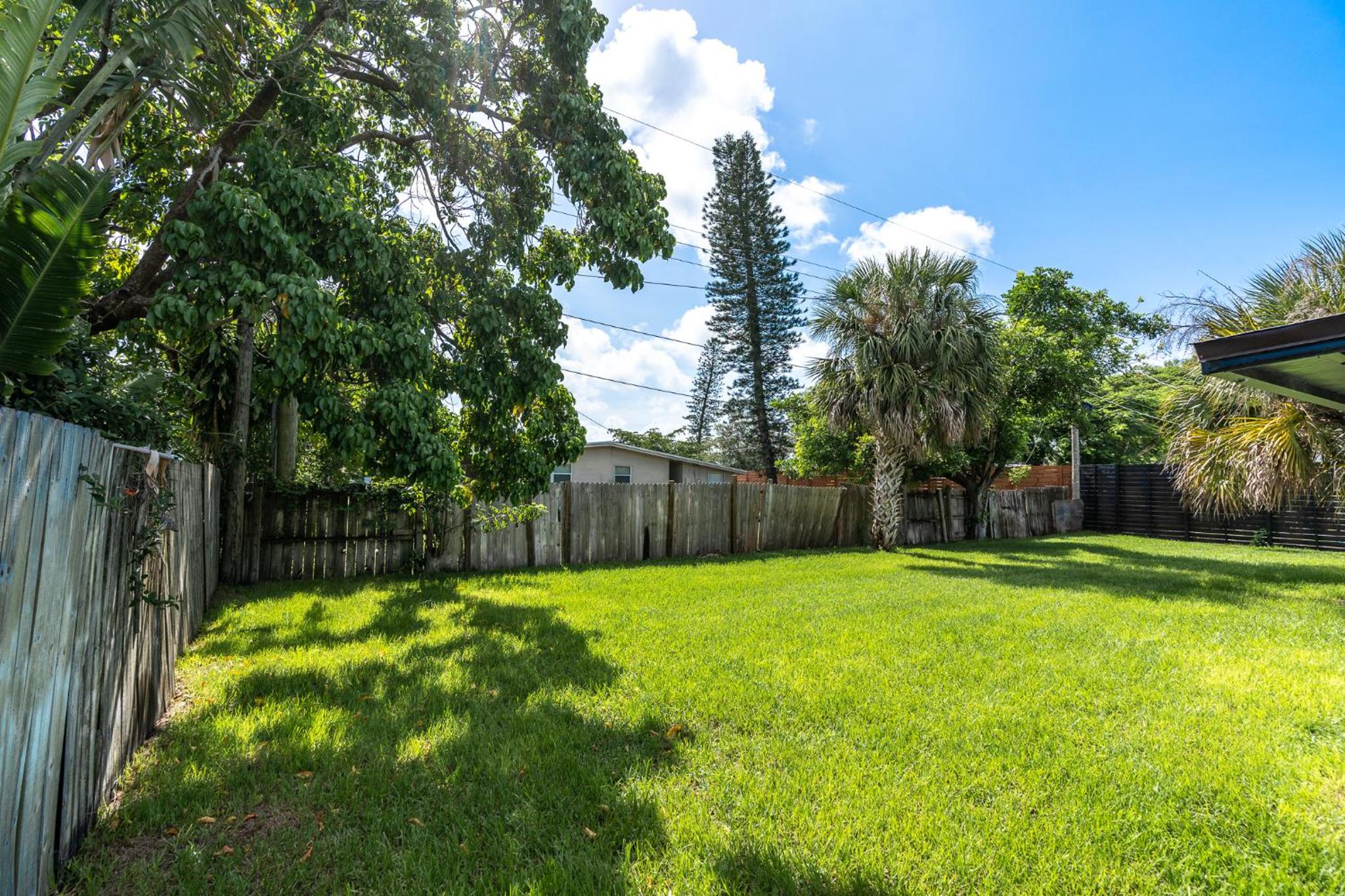 Cortez Gardens Cottage 11, Renovated, Close to Beach, 3-Bed, 2 Bath 10 people — photo 4