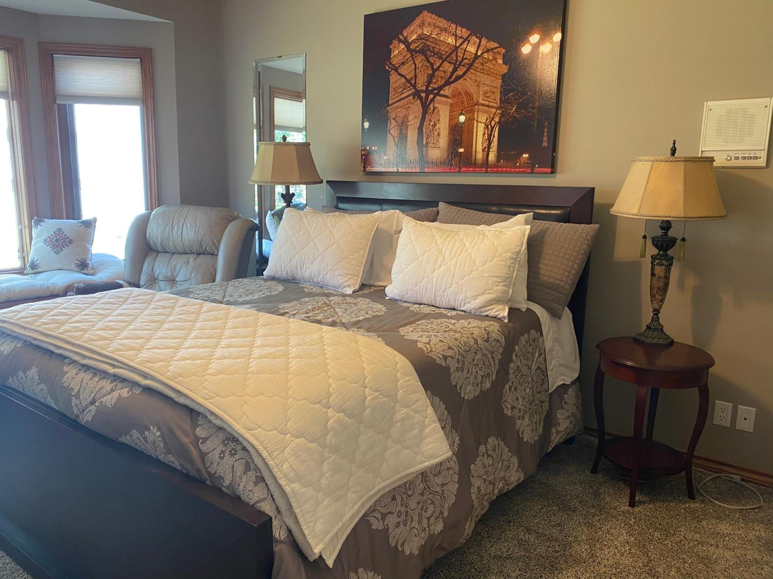 Rolling Hills Country Resort Bed and Breakfast