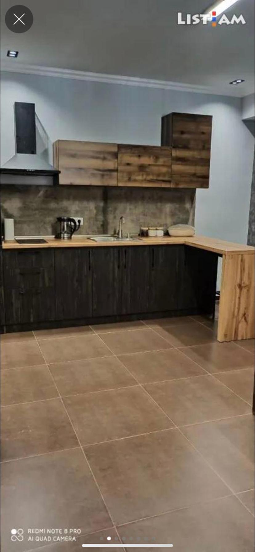 One Central Apartment