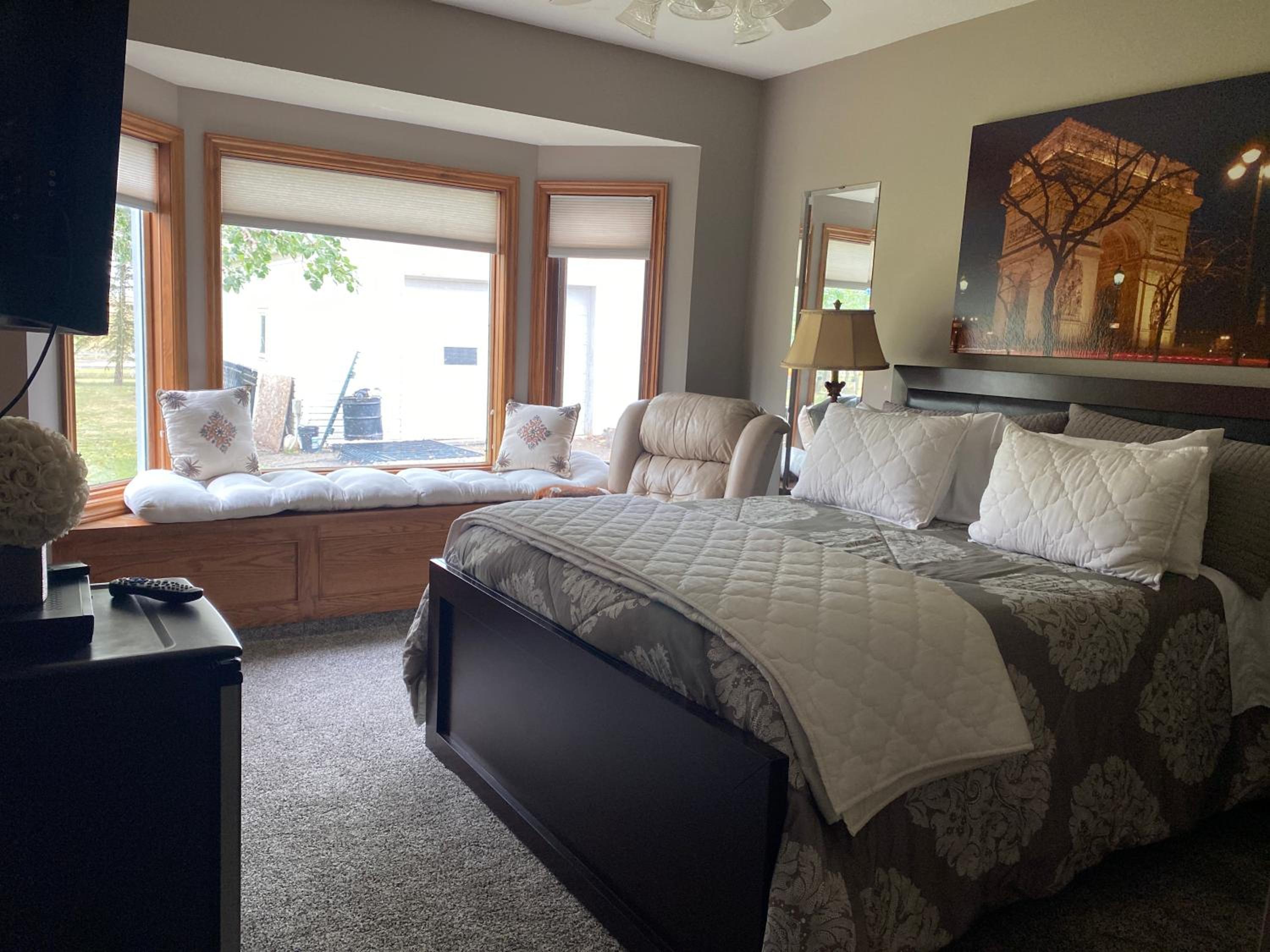Rolling Hills Country Resort Bed and Breakfast