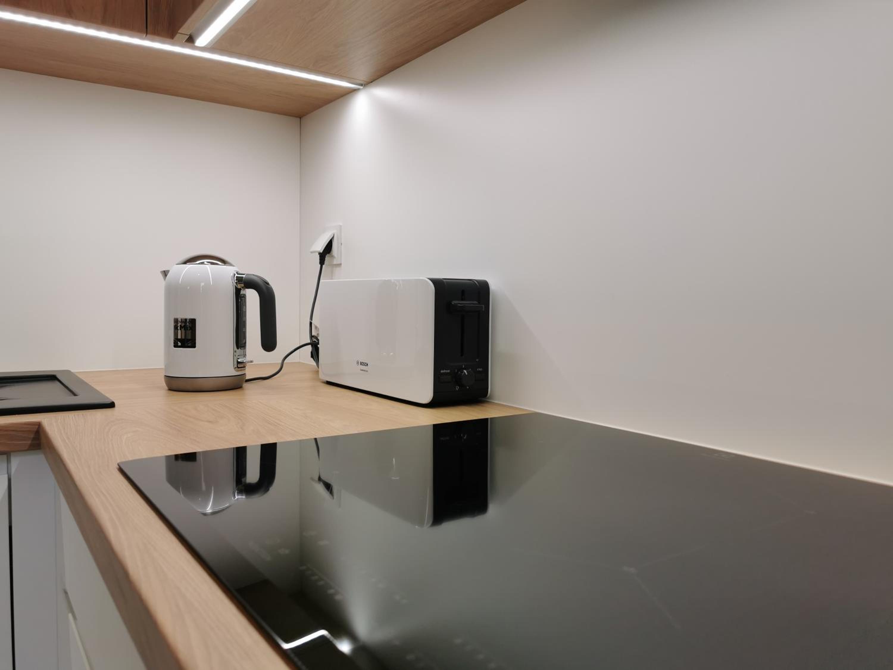 LUXURY APARTMENT view 5