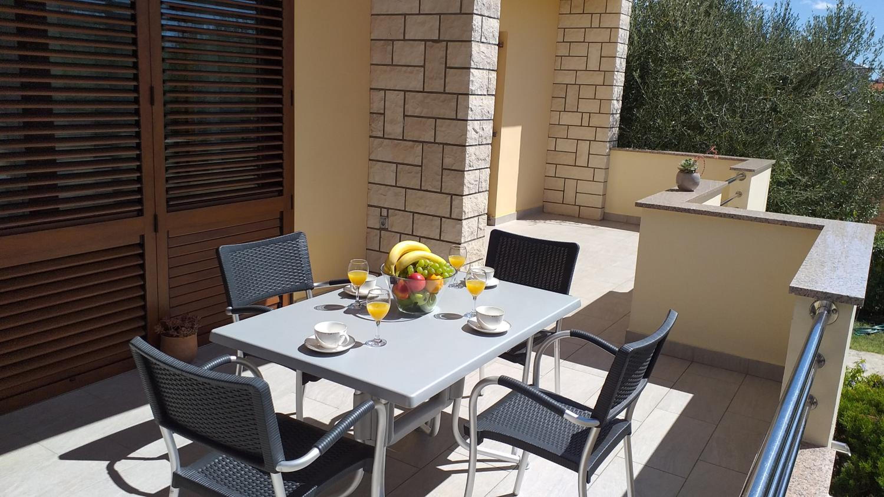Apartments Krešan Soline