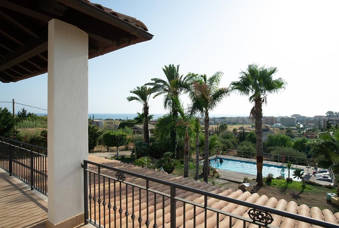 SUNSET HOUSE view 4