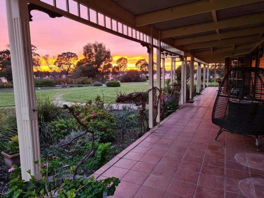 The Lake House Waranga Shores