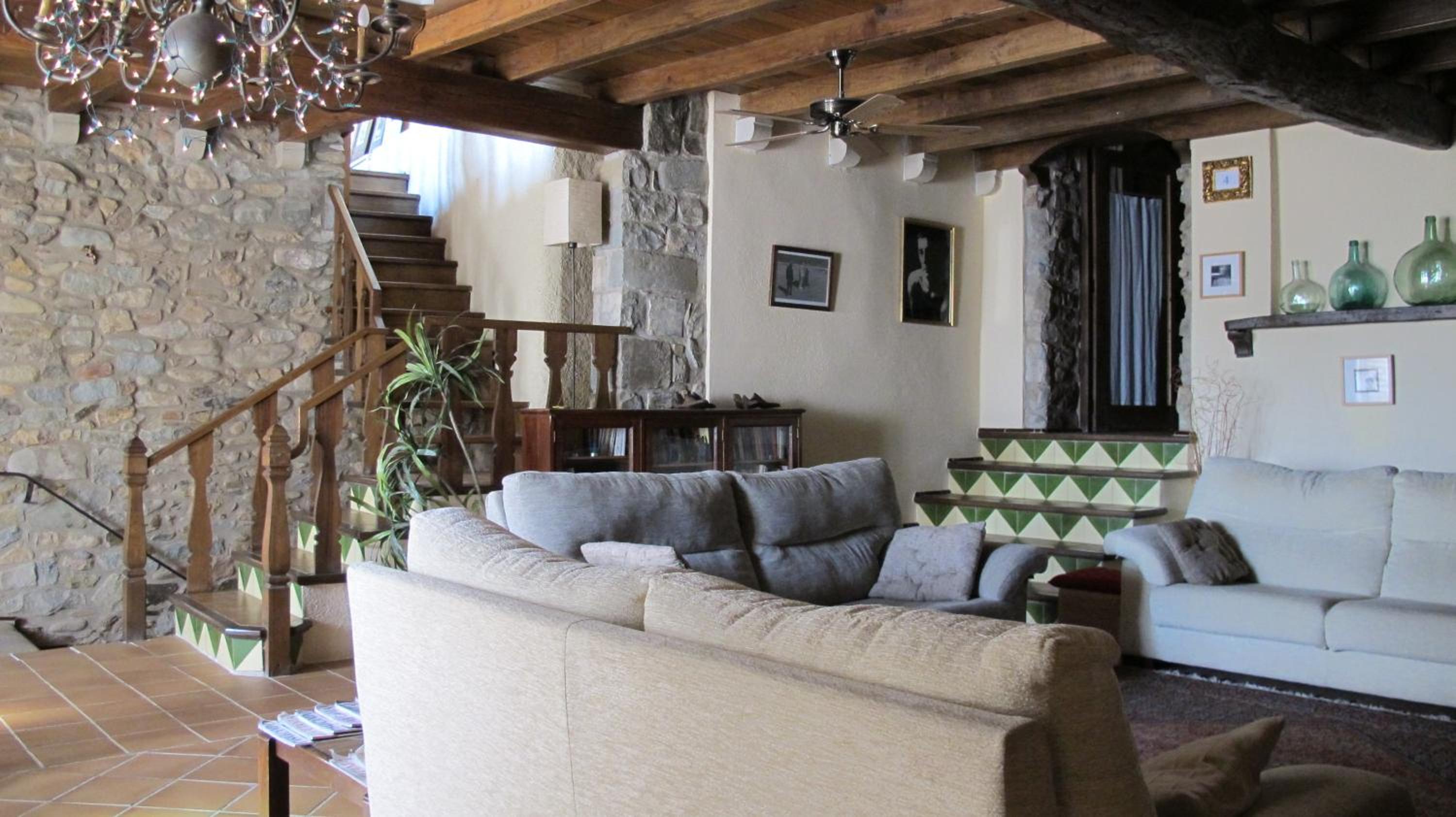 Can Vila view 4