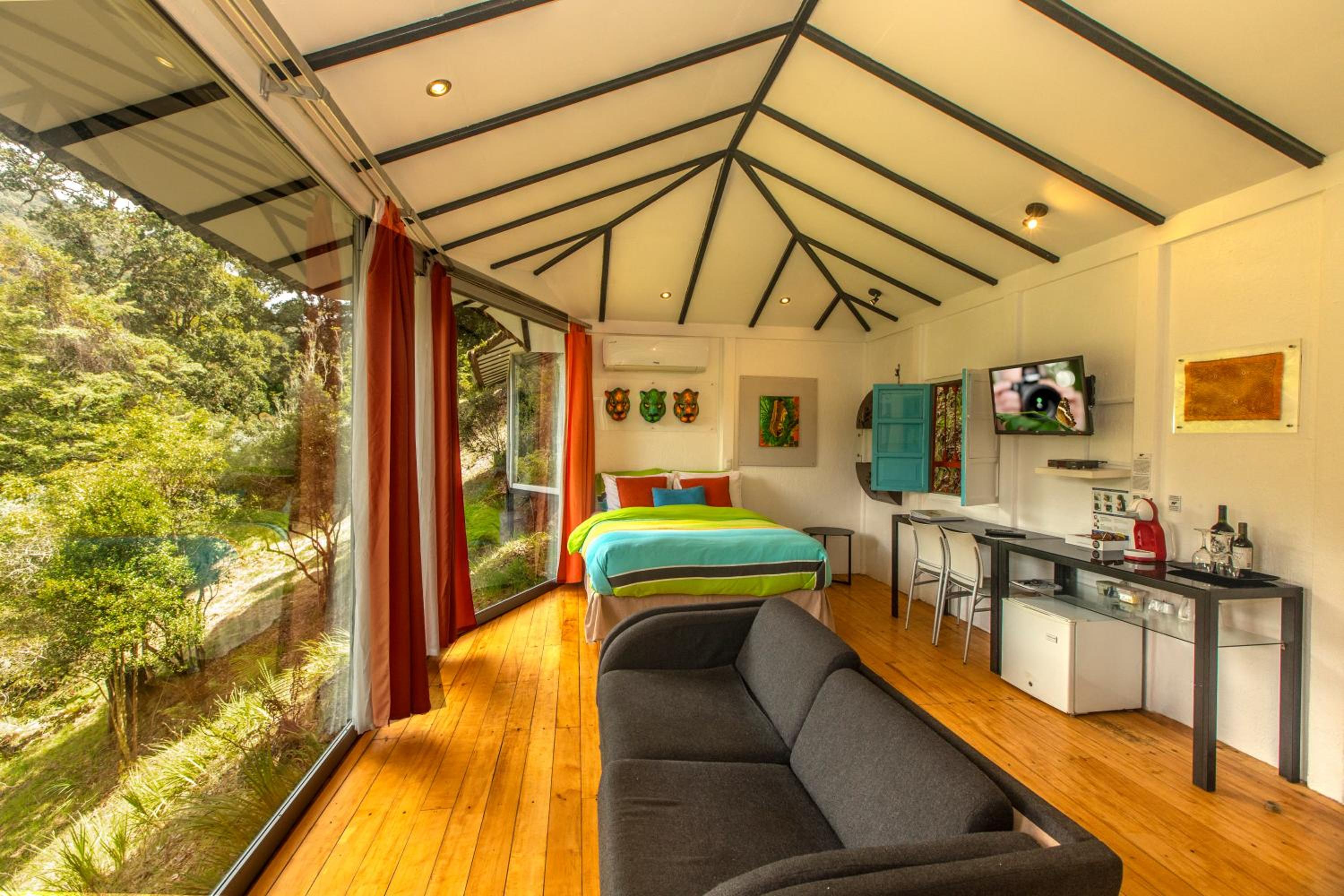 Dantica Cloud Forest Lodge