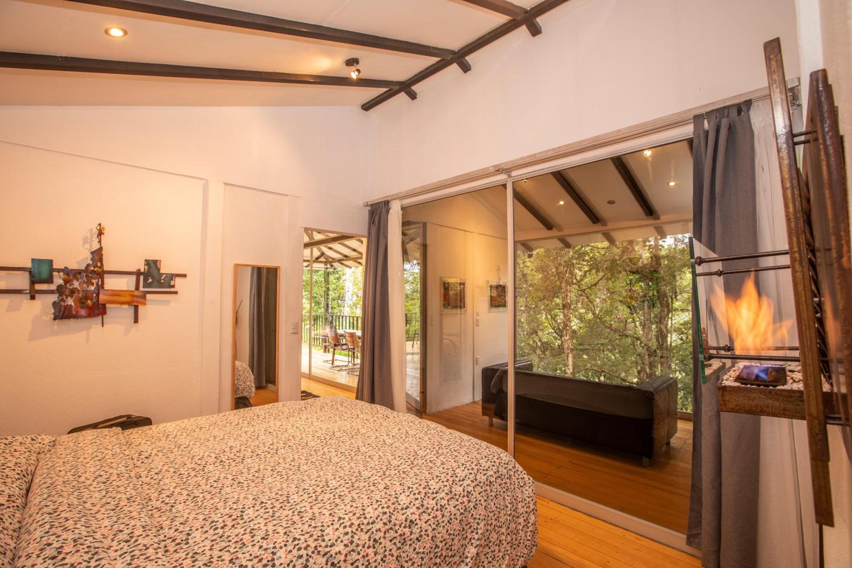 Dantica Cloud Forest Lodge