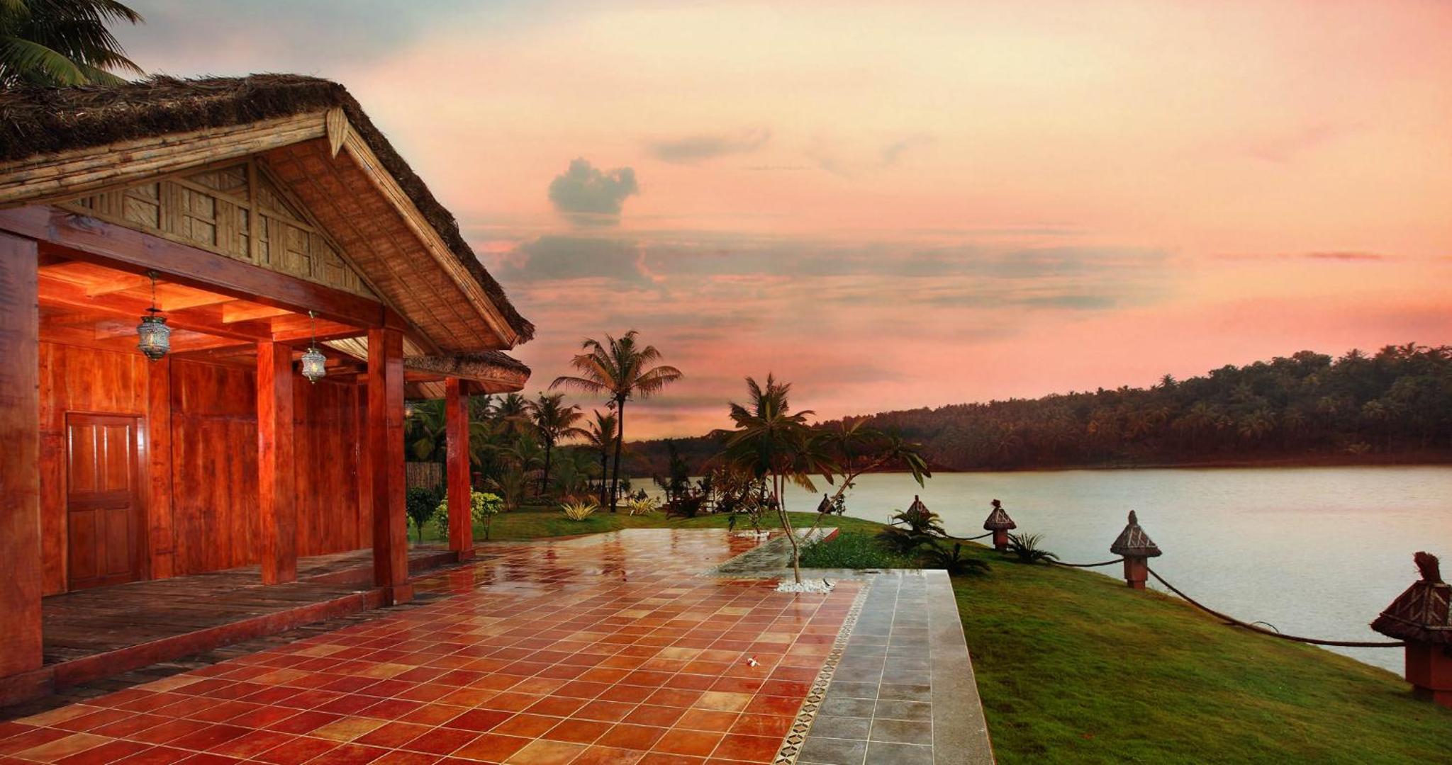 Fragrant Nature Backwater Resort & Ayurveda Spa Kollam view 4