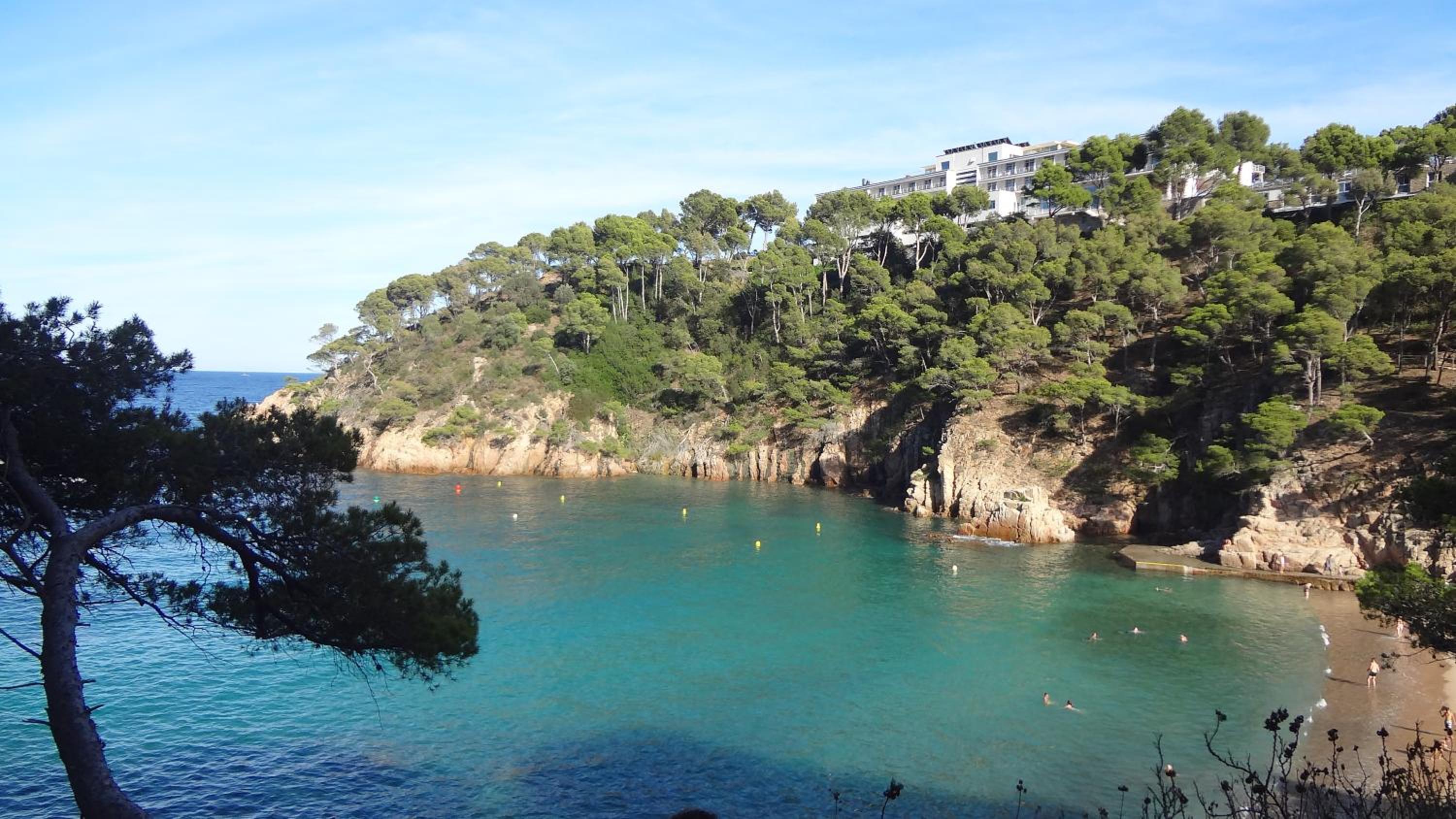 Encís d'Empordà -Adults Only-