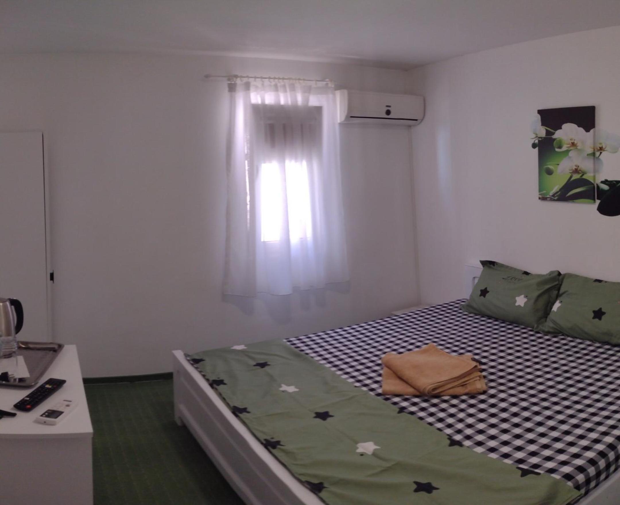 Vila Atipic view 5