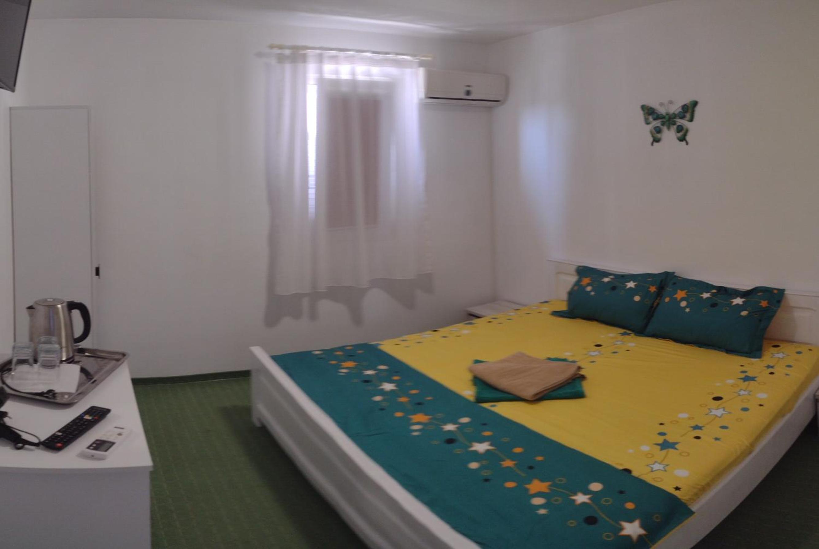 Vila Atipic view 4