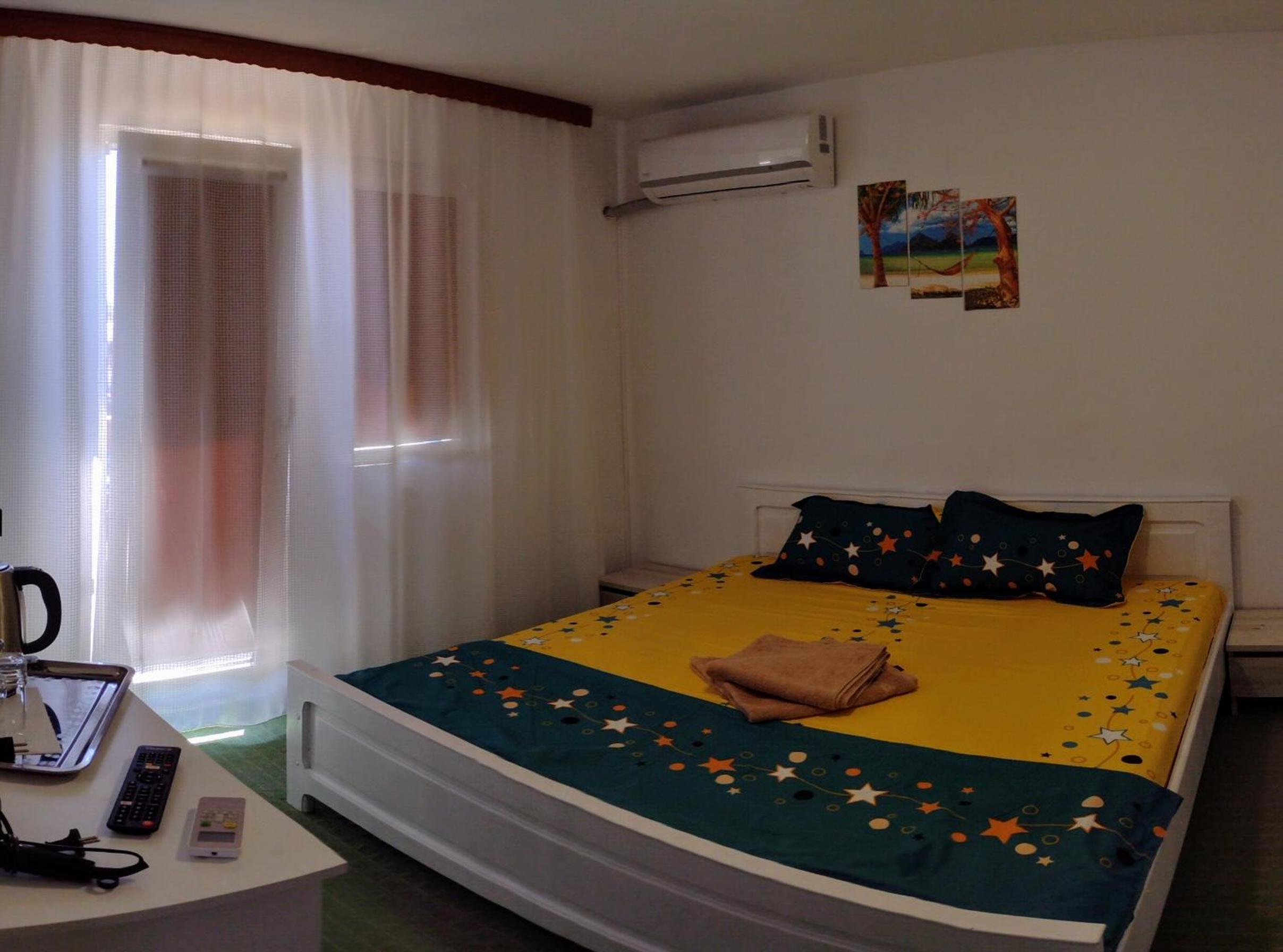 Vila Atipic view 3