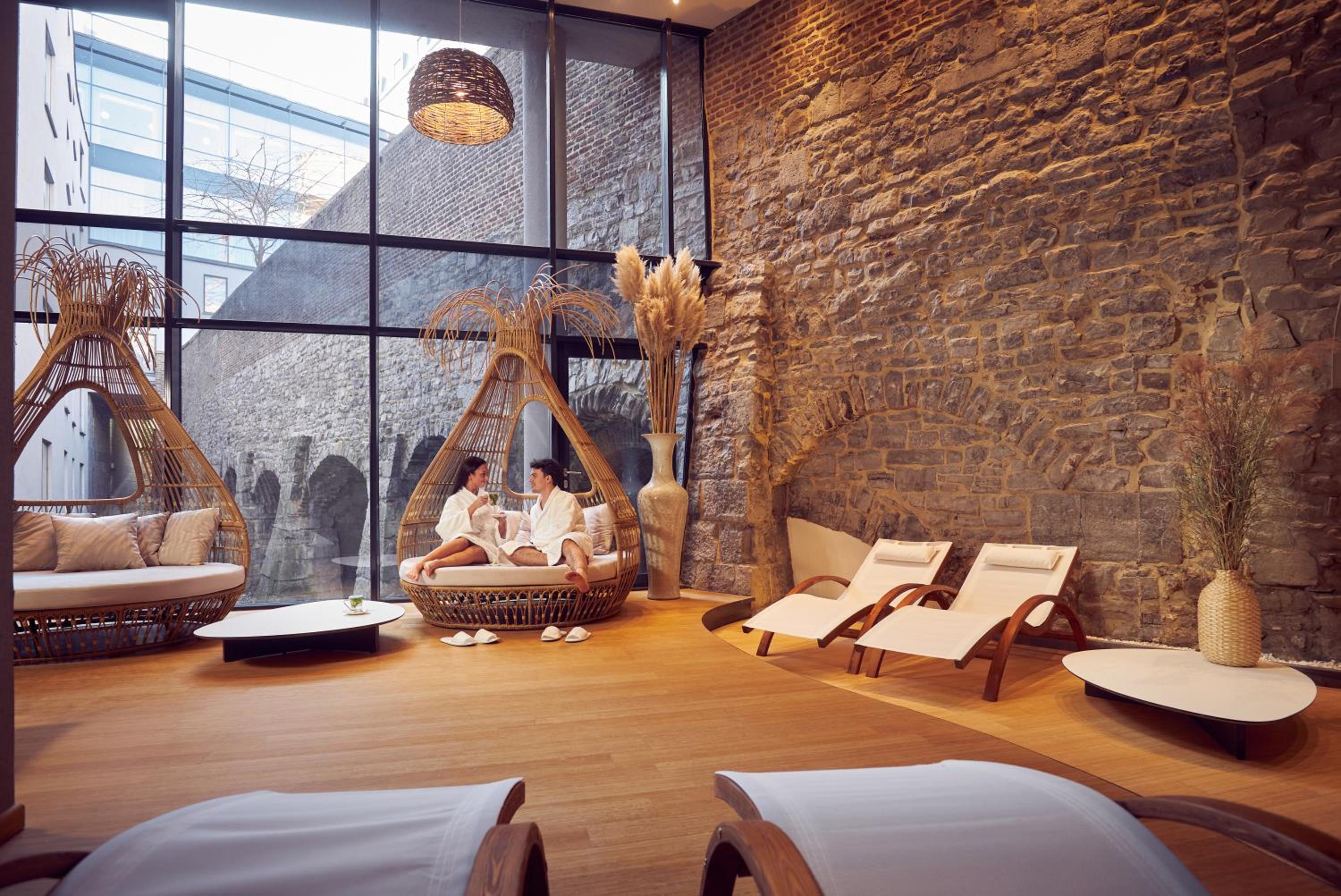 Liege Vacations - Van Der Valk Selys Liege Hotel  Spa - Property Image 4