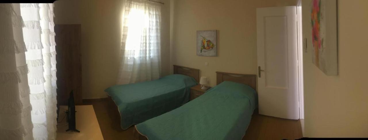 Kontos-Traditional house in Andros beach view 4