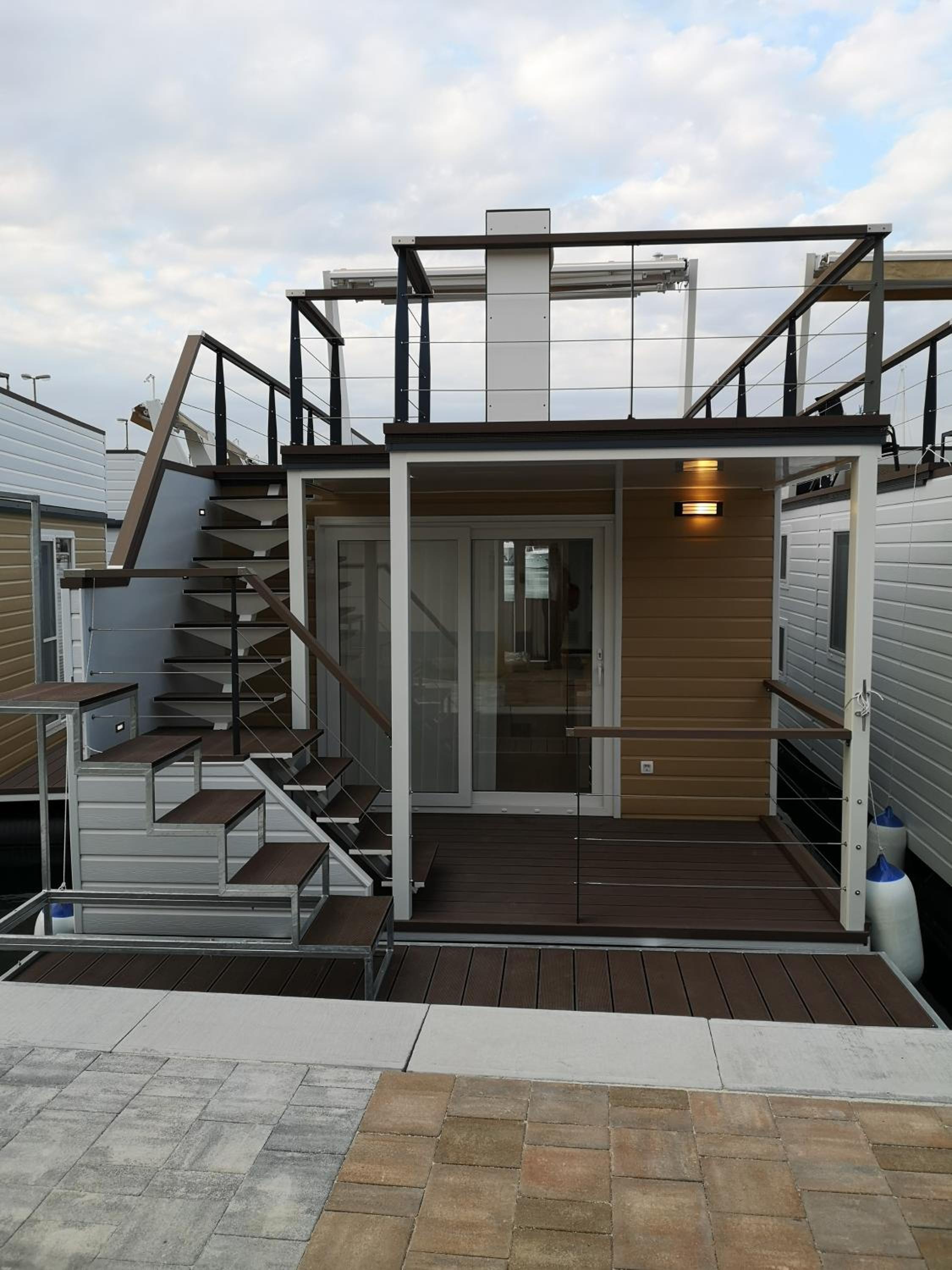 Ocean Beauty Beachfront Boat House in Portorož with Sea View and Jacuzzi