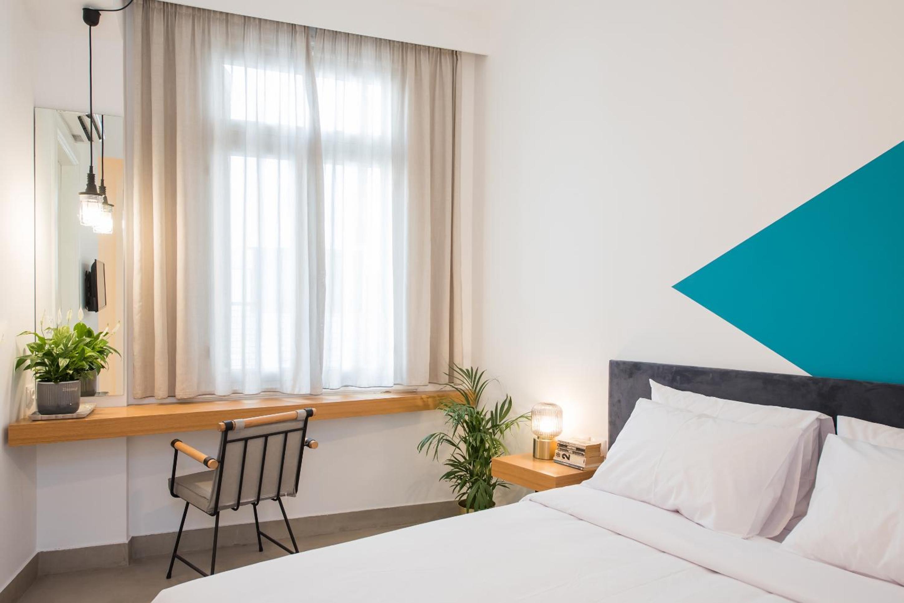 MONK Monastiraki Suites