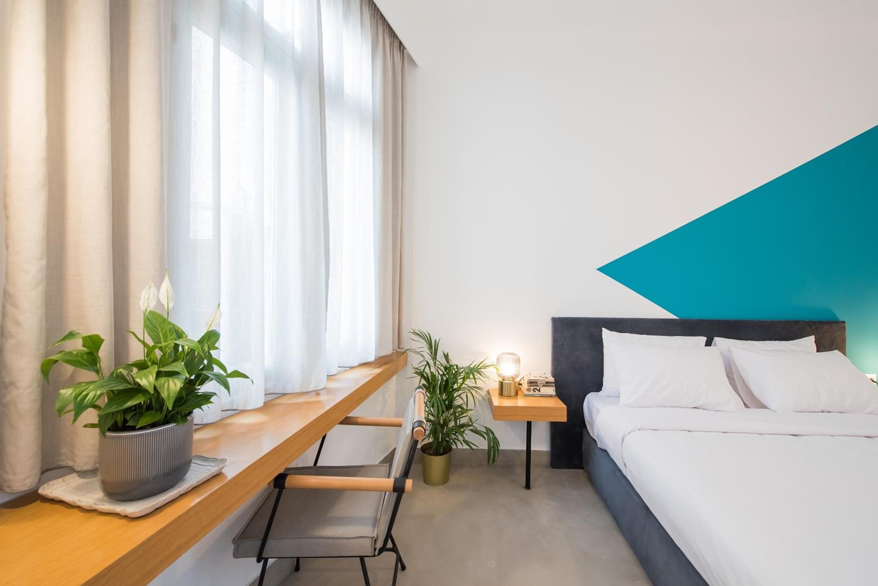 MONK Monastiraki Suites