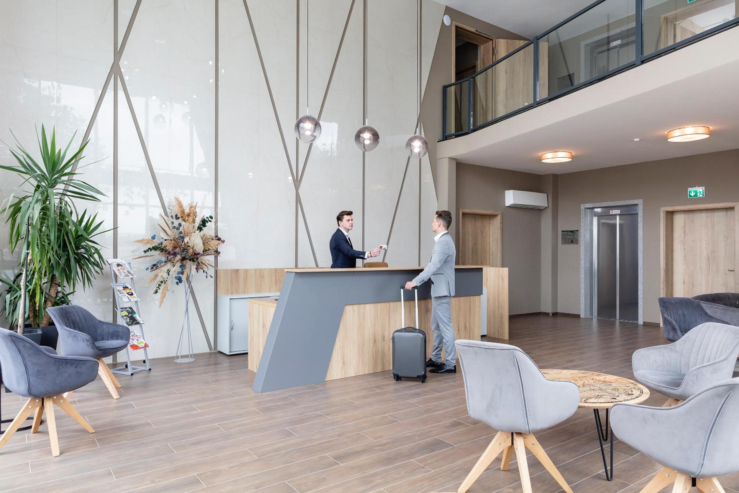 recepcion & lobby
