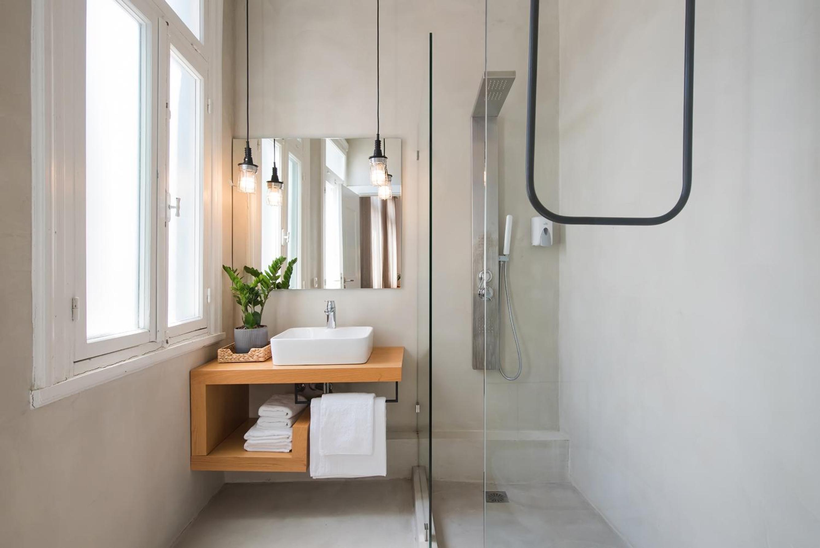 MONK Monastiraki Suites