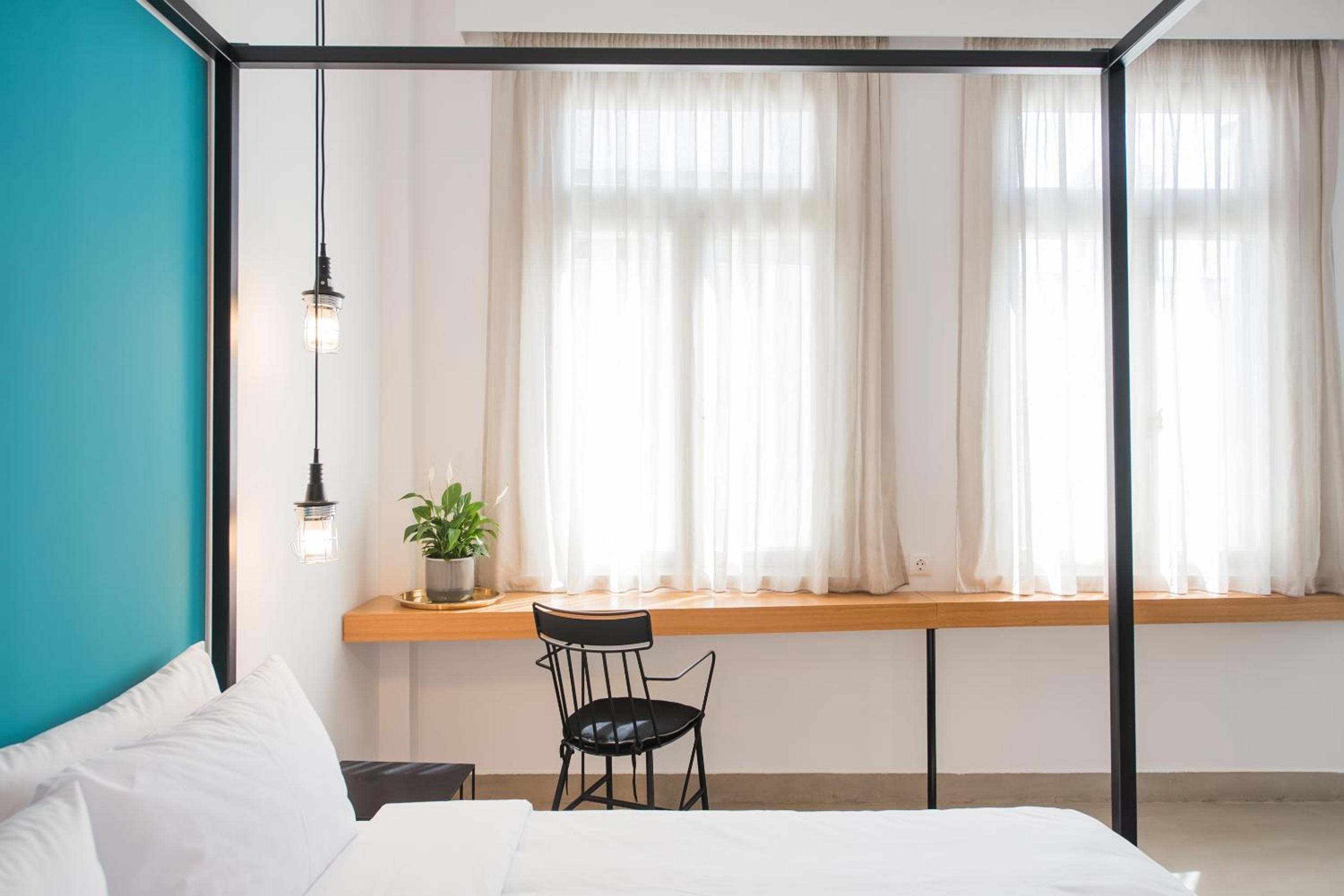 MONK Monastiraki Suites