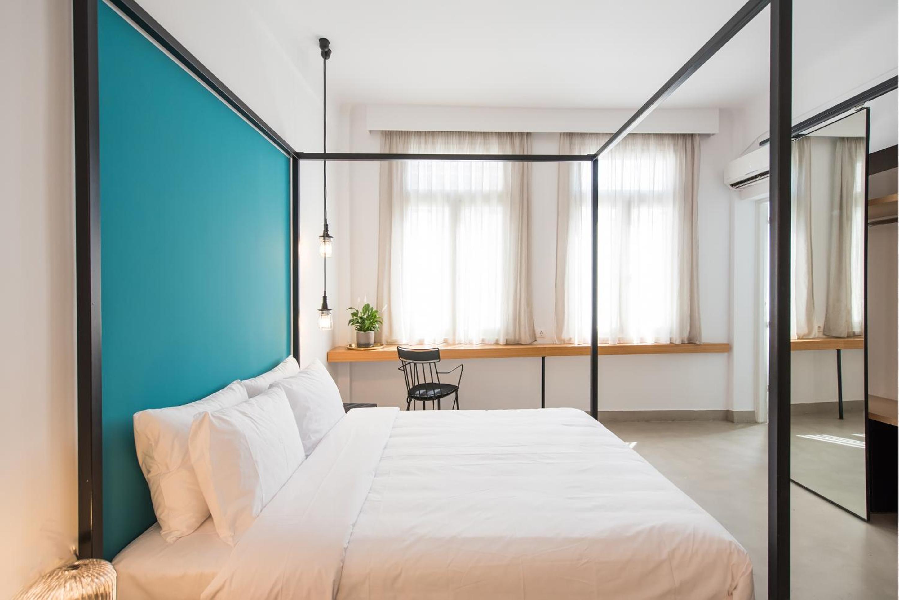 MONK Monastiraki Suites