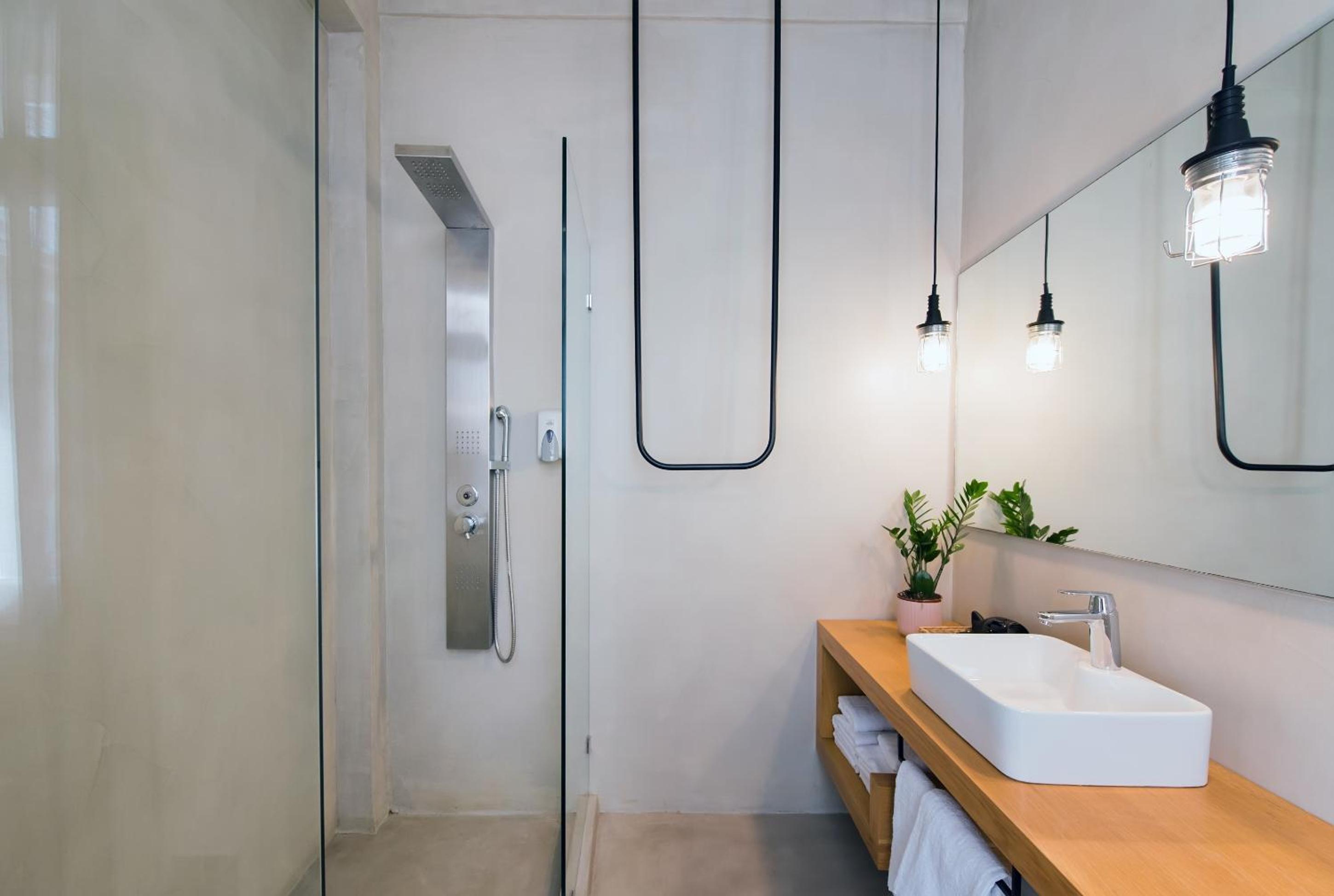 MONK Monastiraki Suites