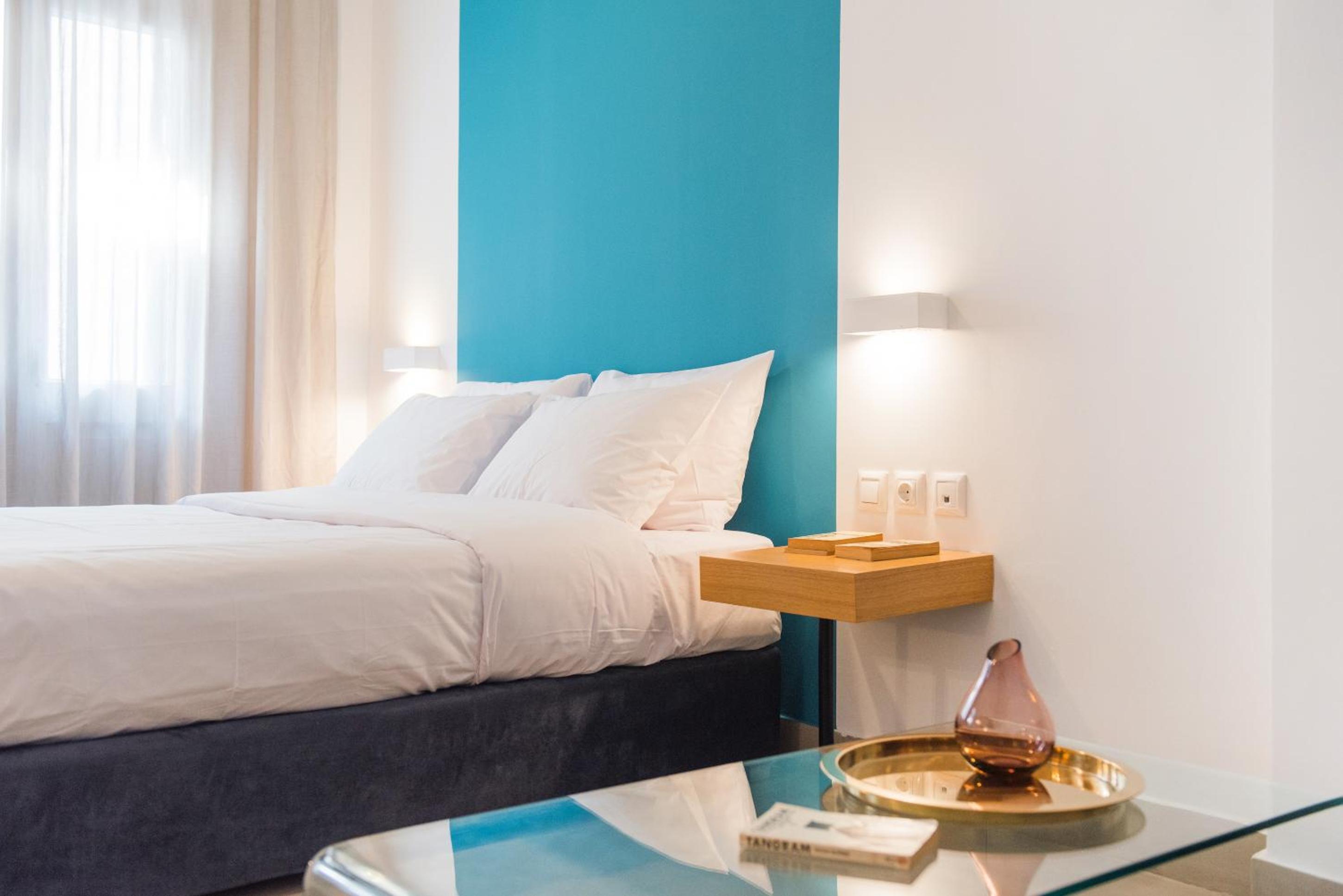 MONK Monastiraki Suites