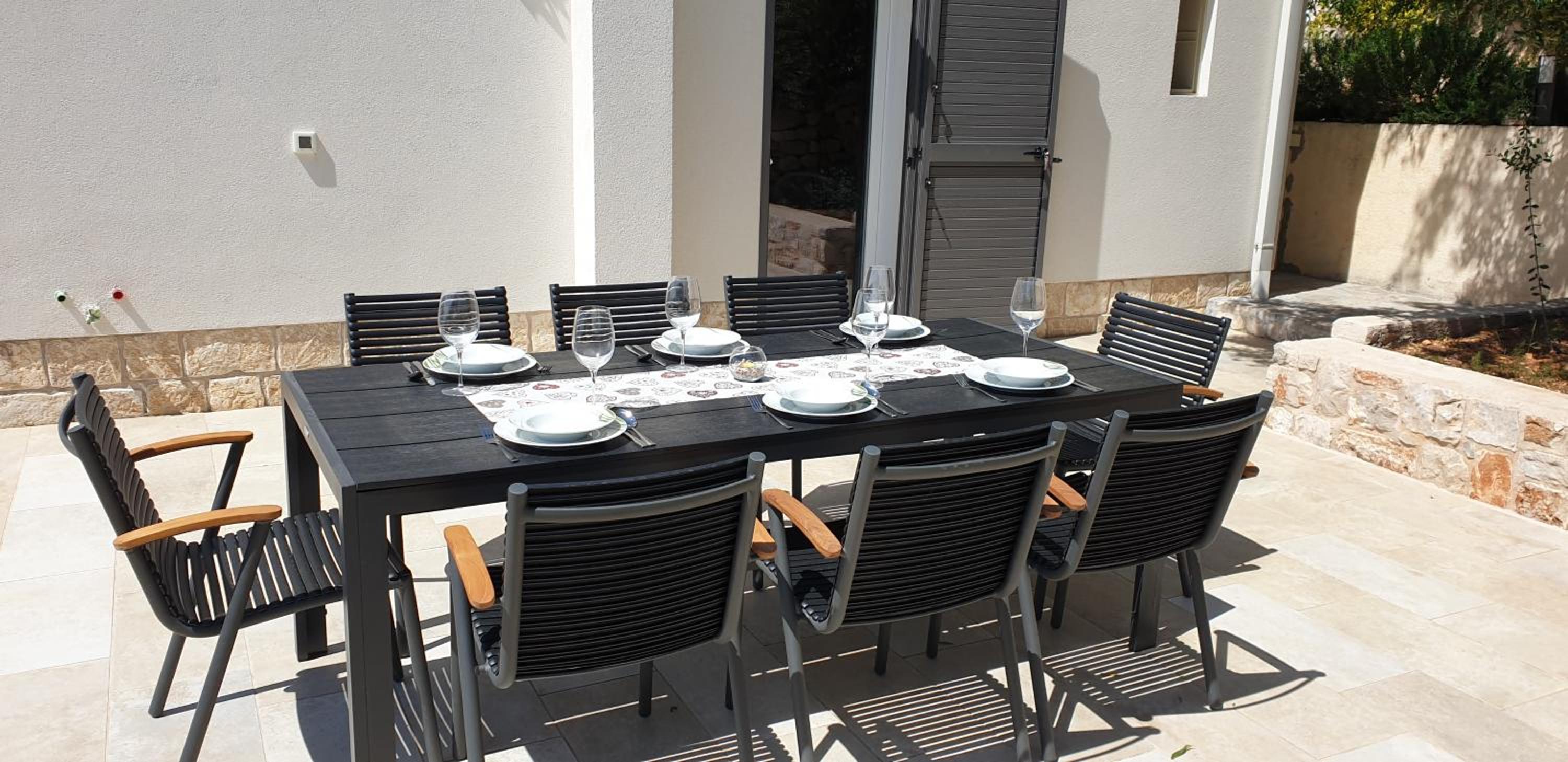 Apartmani STJEPAN Zavala