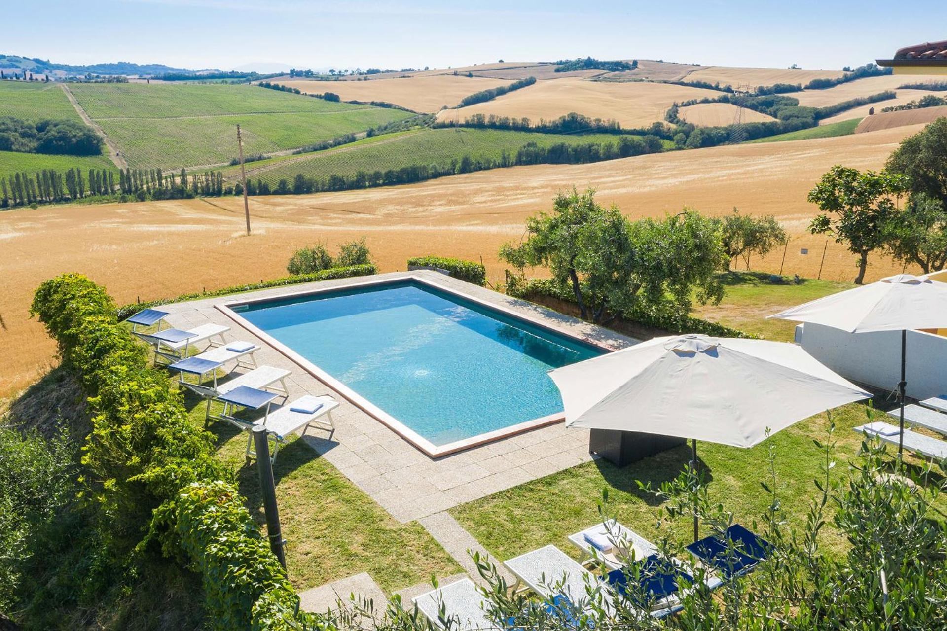 Villa Candelara - Property Image 40