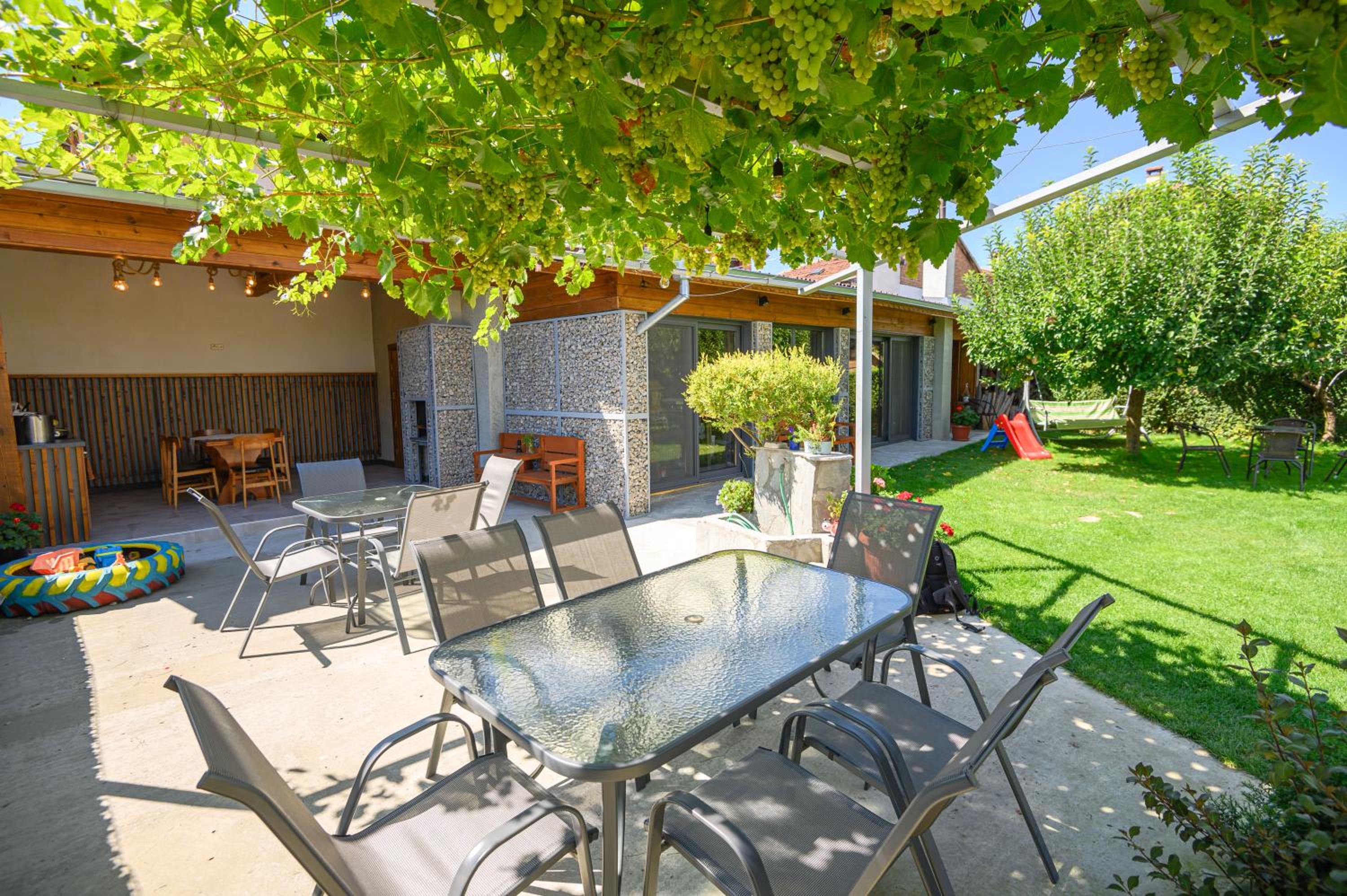 Guest House 7