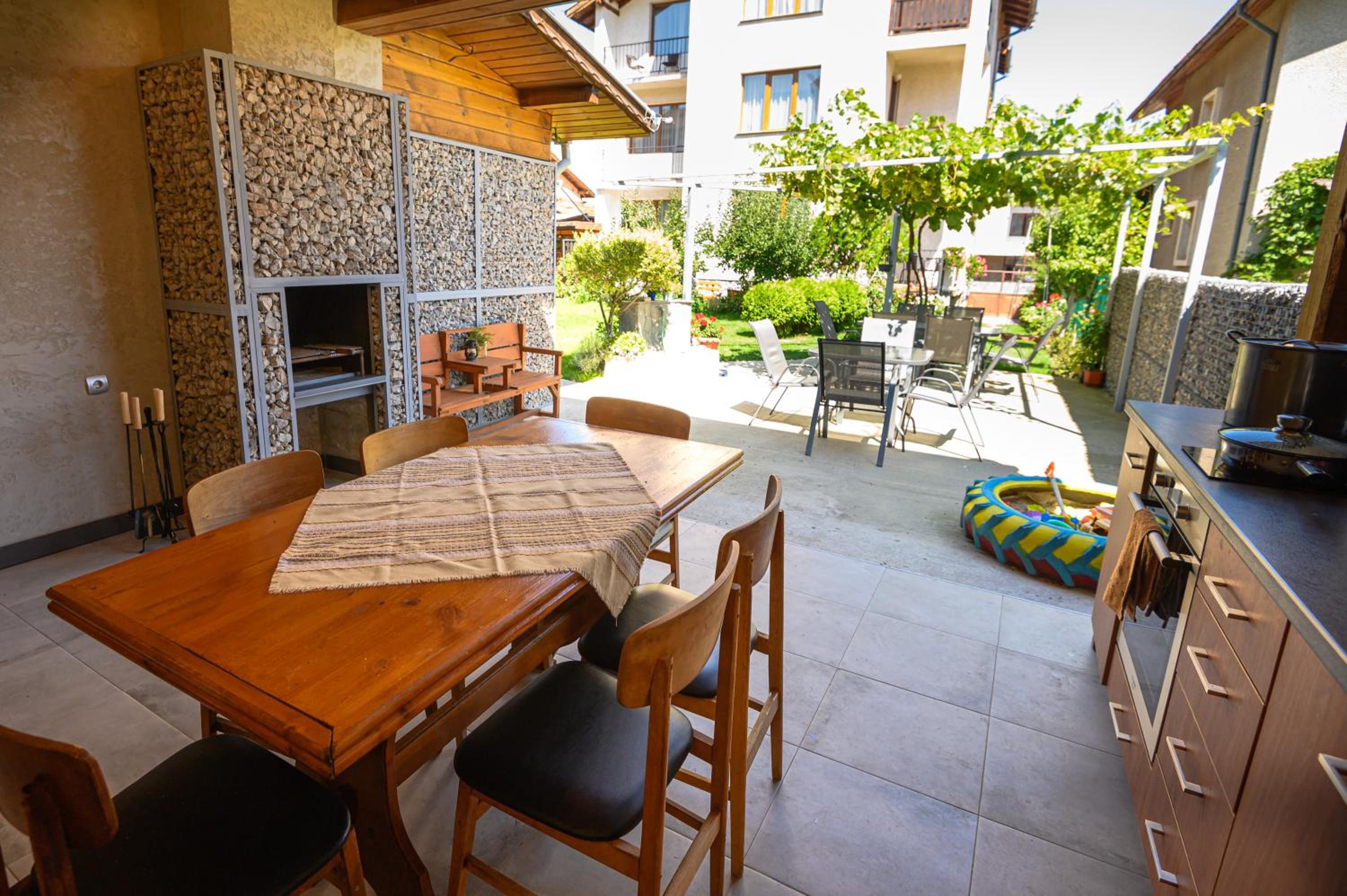 Guest House 7
