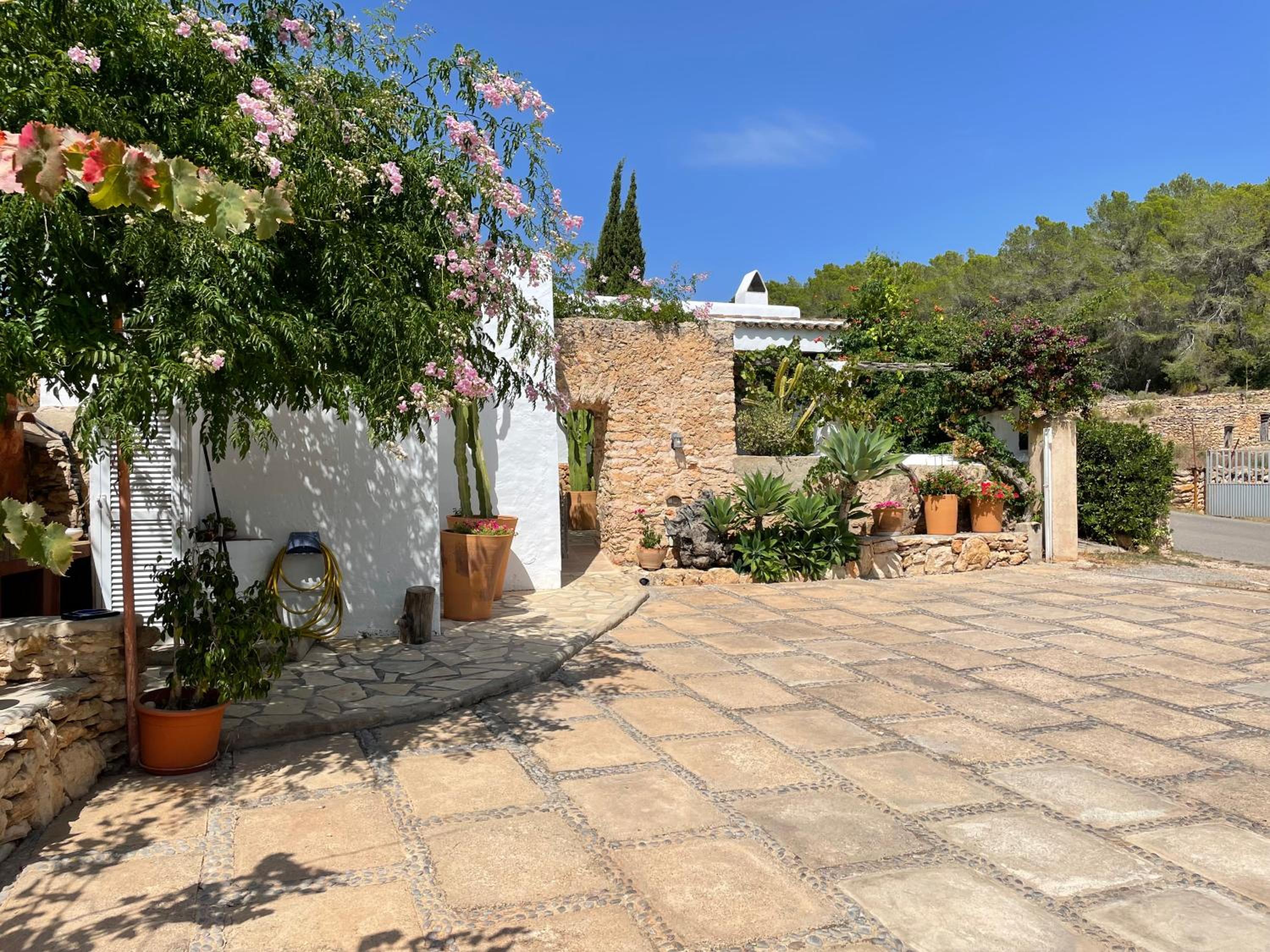 Casa Can Coves view 3