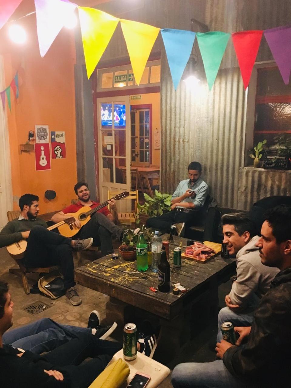 CASA ARTIGAS Hostel
