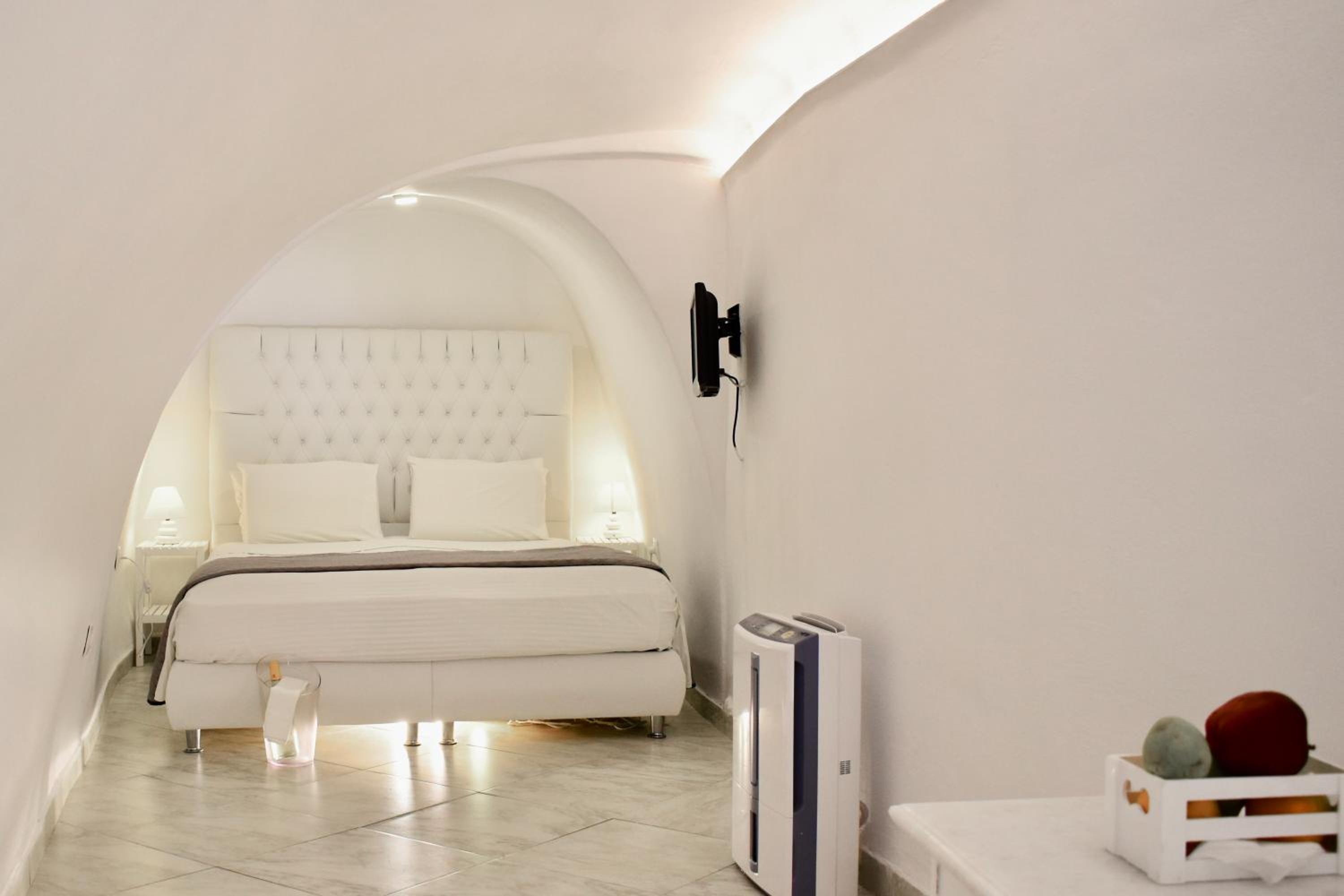 Aeolos Art and Eco Suites - Adults Only 18