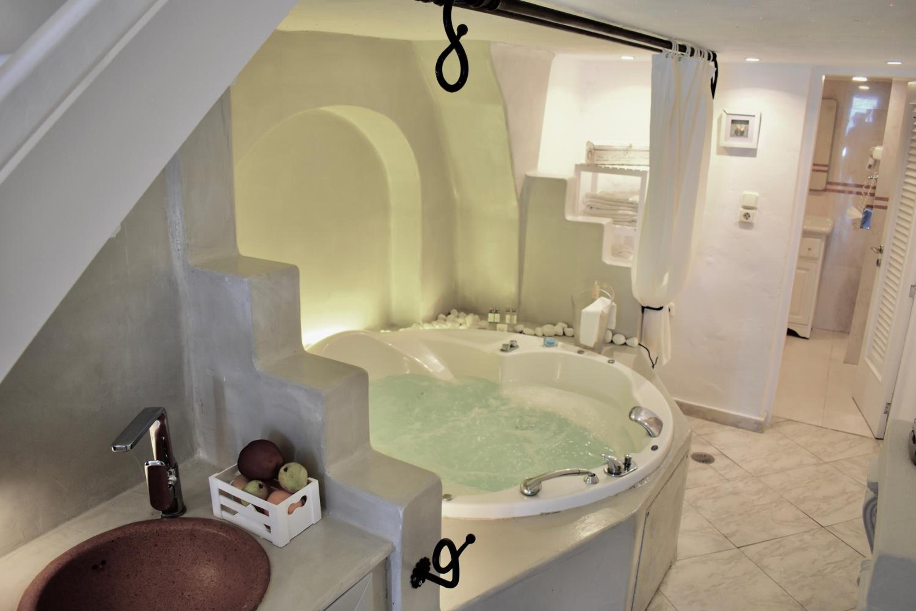 Aeolos Art and Eco Suites - Adults Only 21