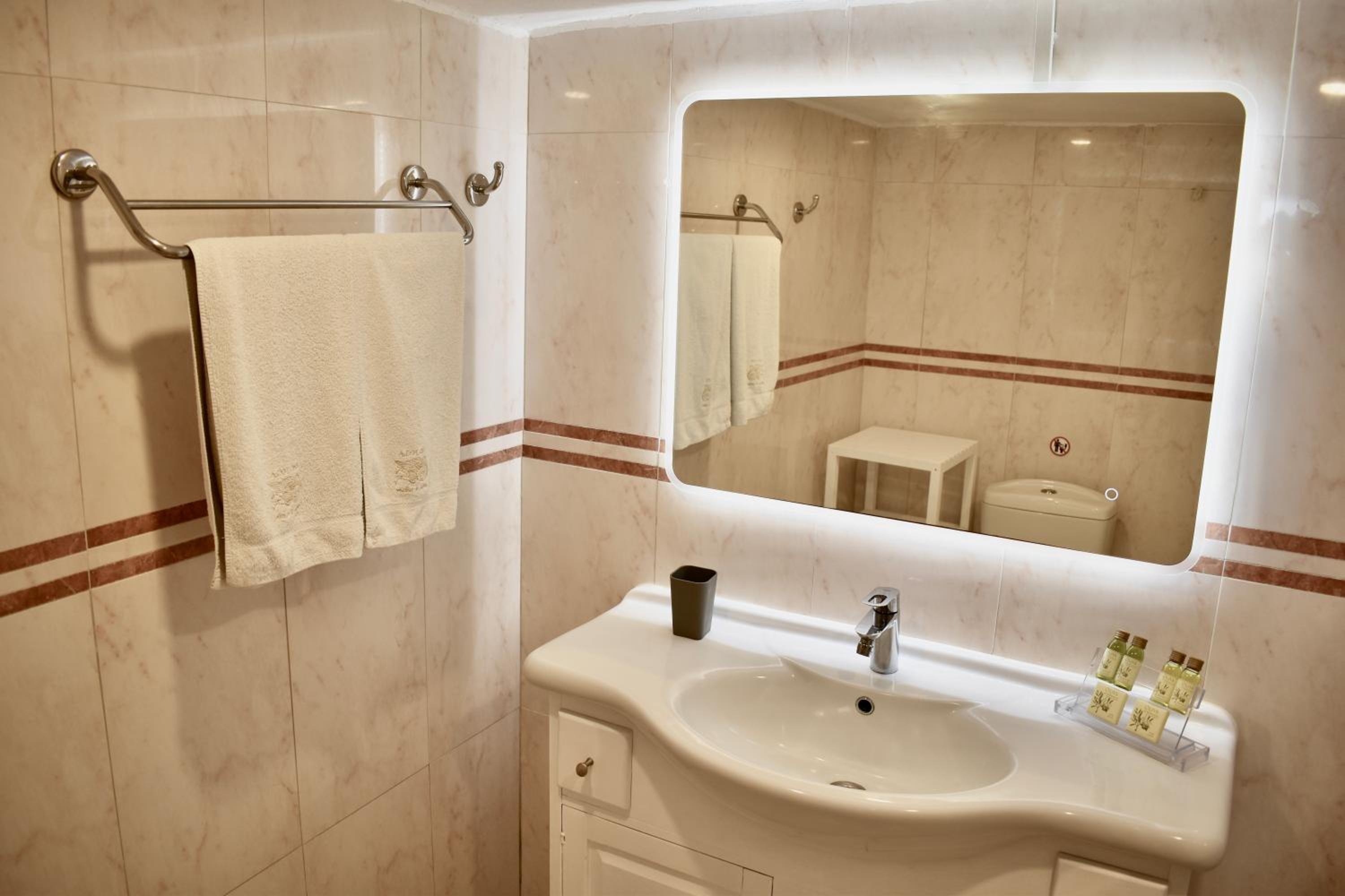 Aeolos Art and Eco Suites - Adults Only 22