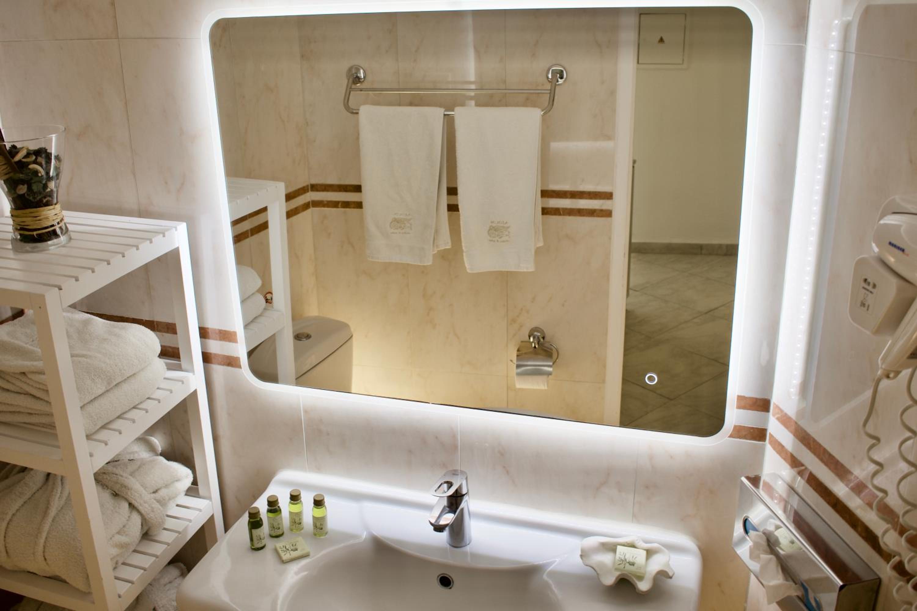Aeolos Art and Eco Suites - Adults Only 28