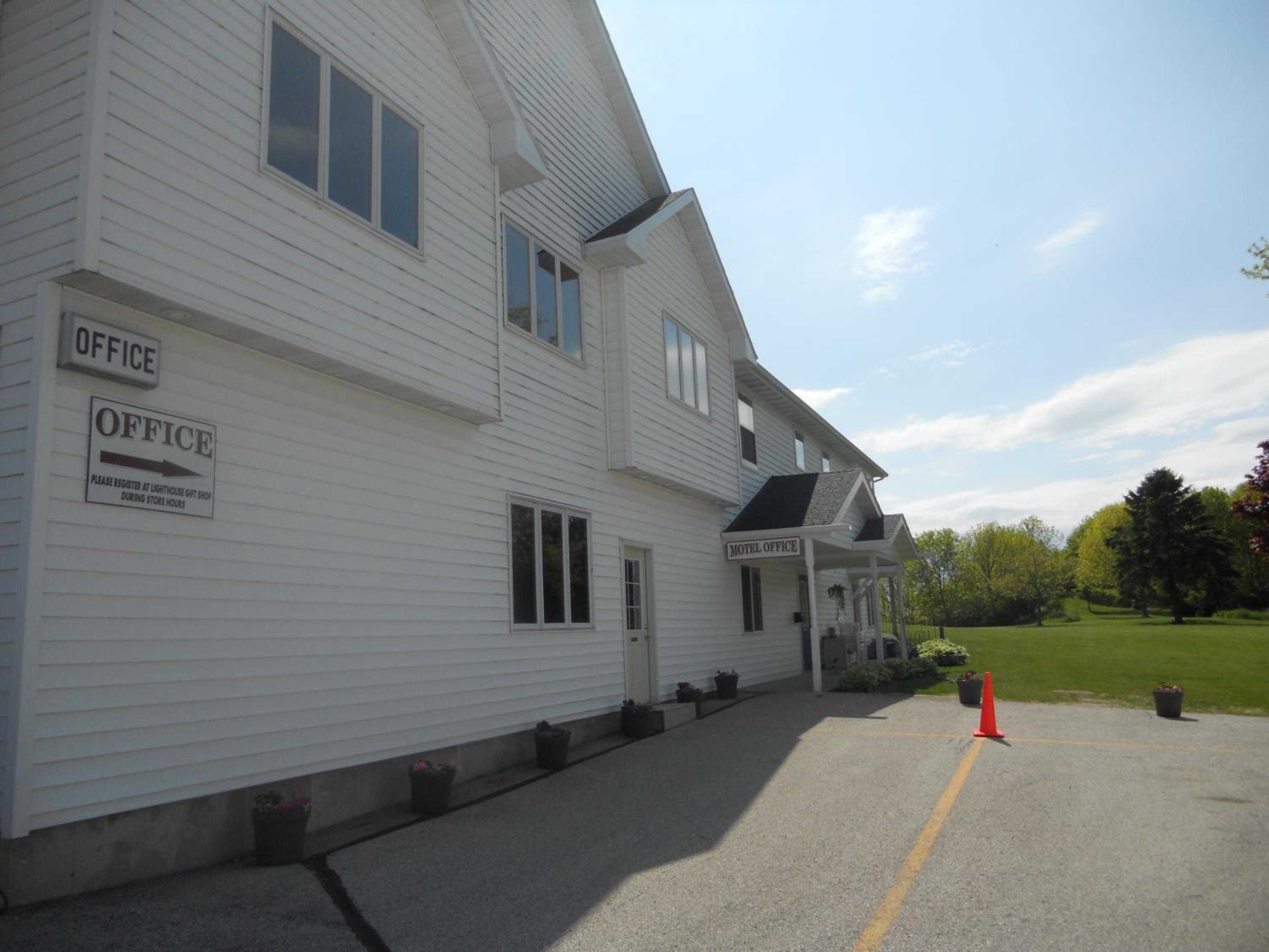 Coho Motel