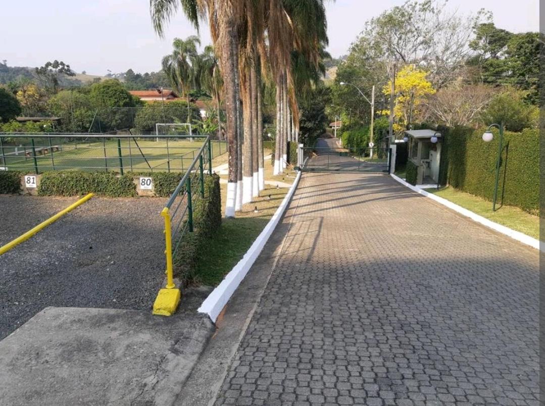 Flat encantador localizado no melhor de Serra Negra - SP