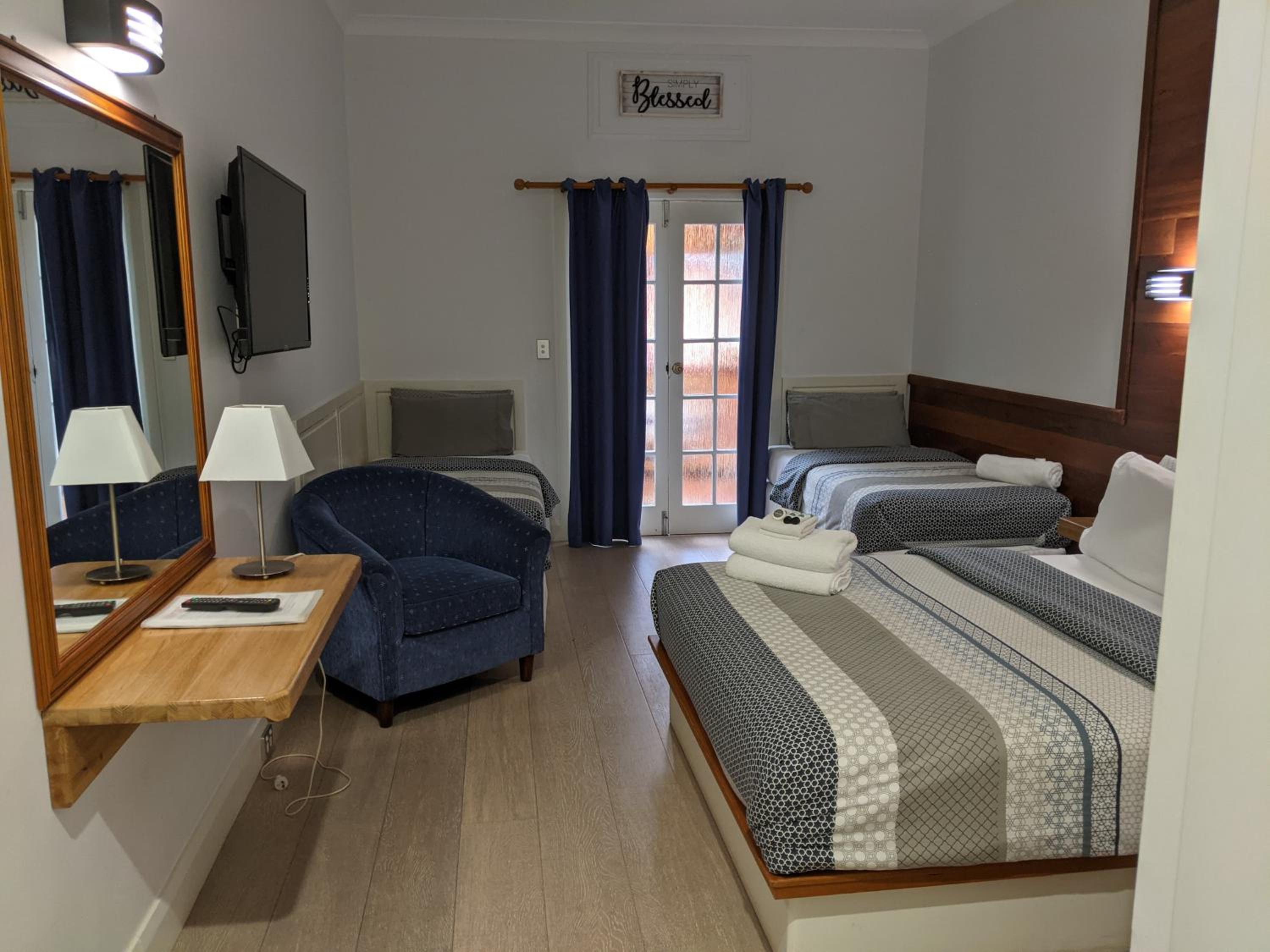 Ettalong Beach Tourist Resort