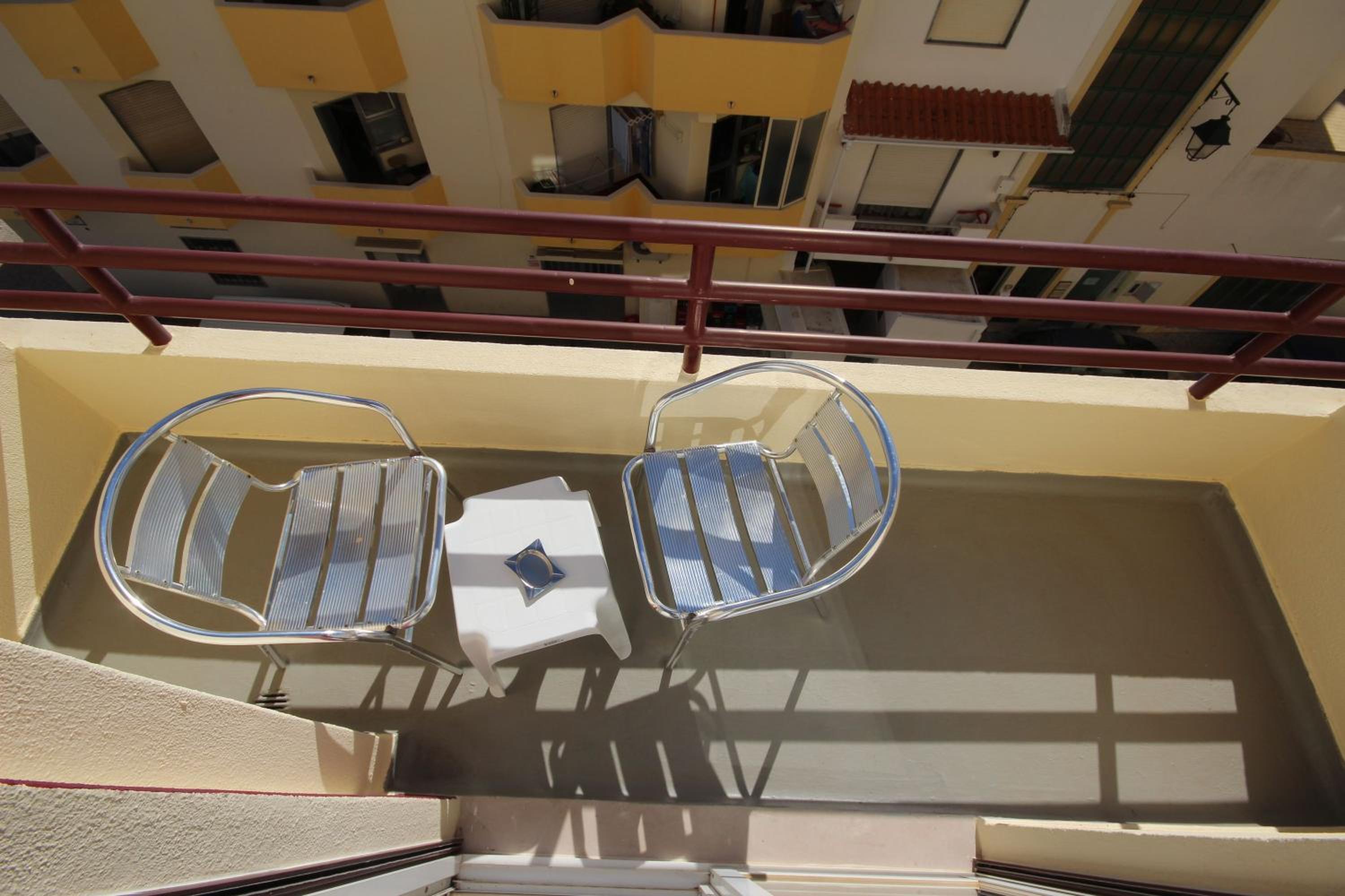 Hospedaria Buganvilia Alvor view 2