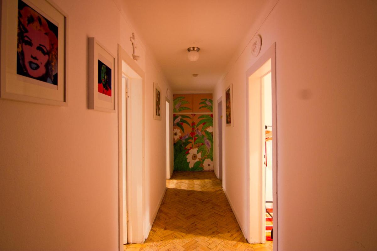 Photo 27